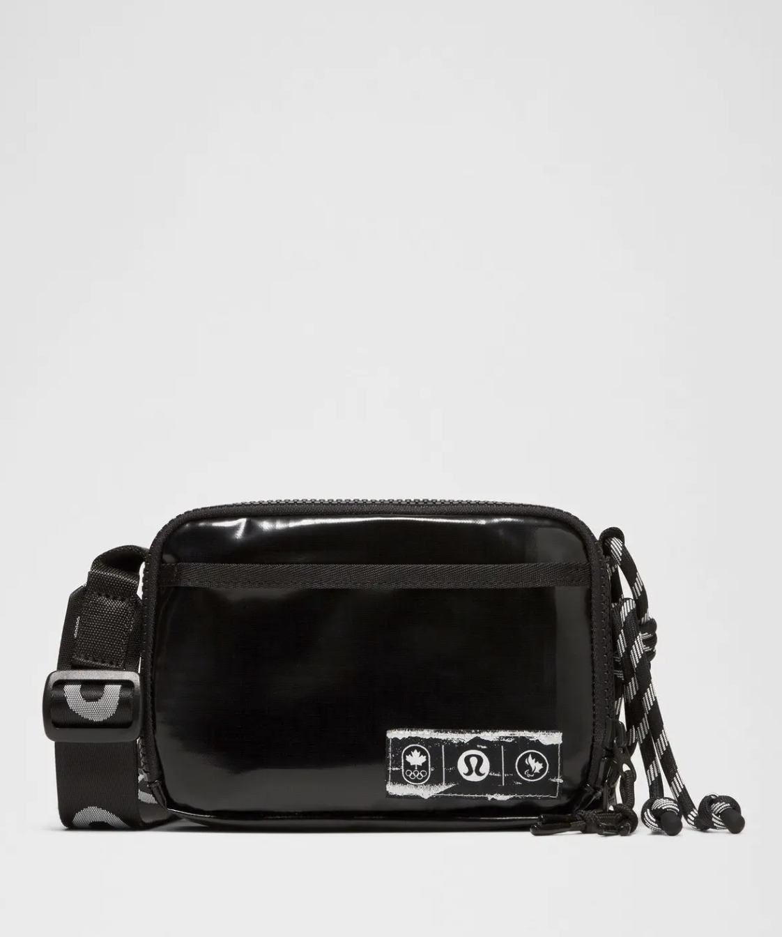  Luluemon Team Canada Future Legacy Easy Access Bag 1.5L COC CPC Logo