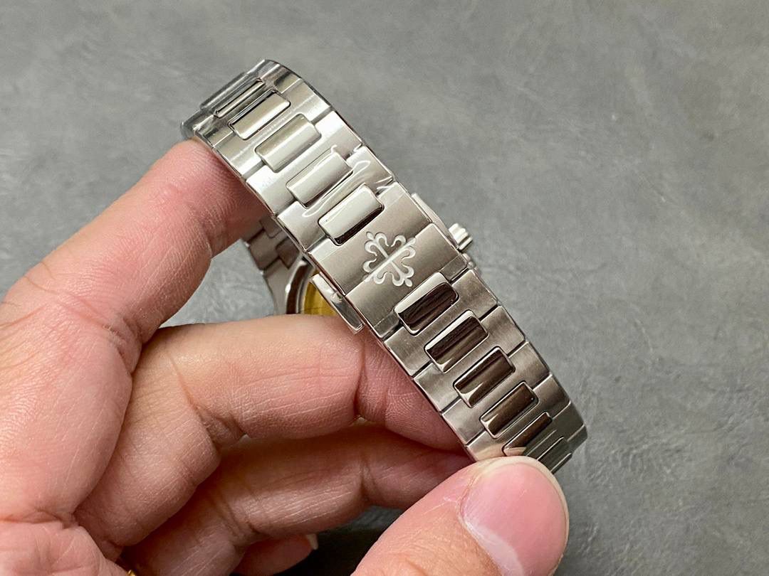 百达翡丽鹦鹉螺系列自动机械男士腕表