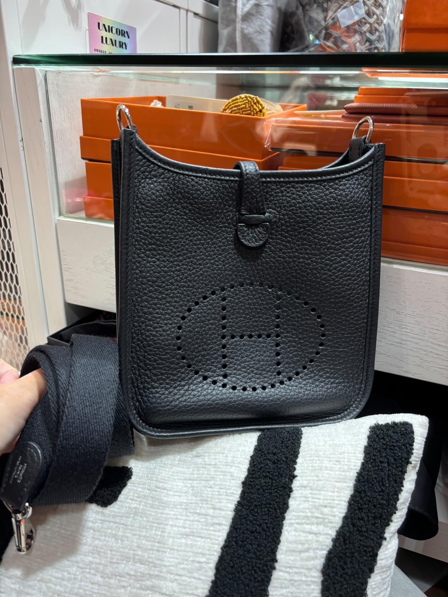 Hermes mini evelyne, Stamp U 黑色銀扣 100%Authentic ,98%new  ✅dust bag✅box