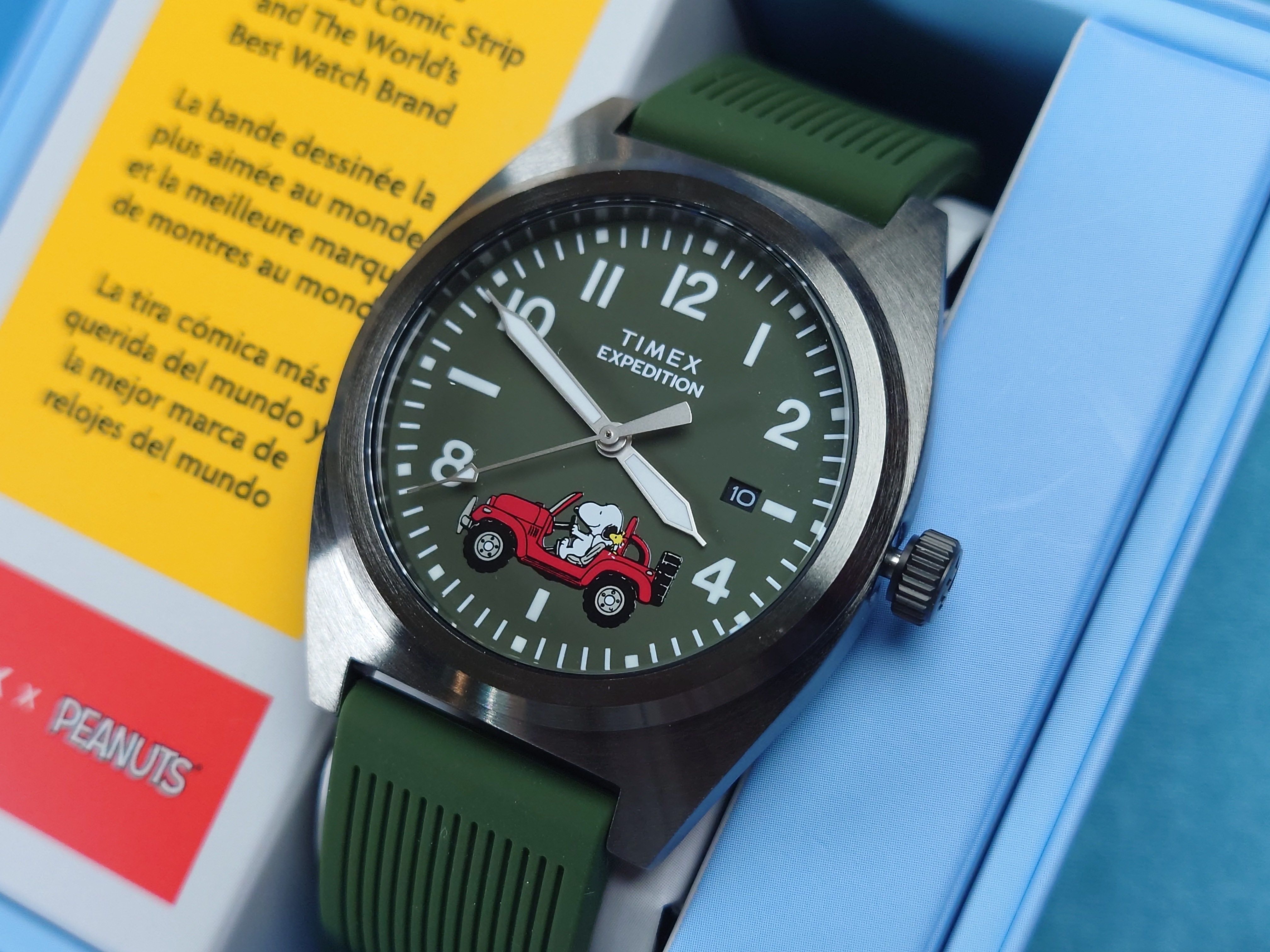 Timex x Peanuts Expedition Capstone Soccer 石英錶 TW2Y525