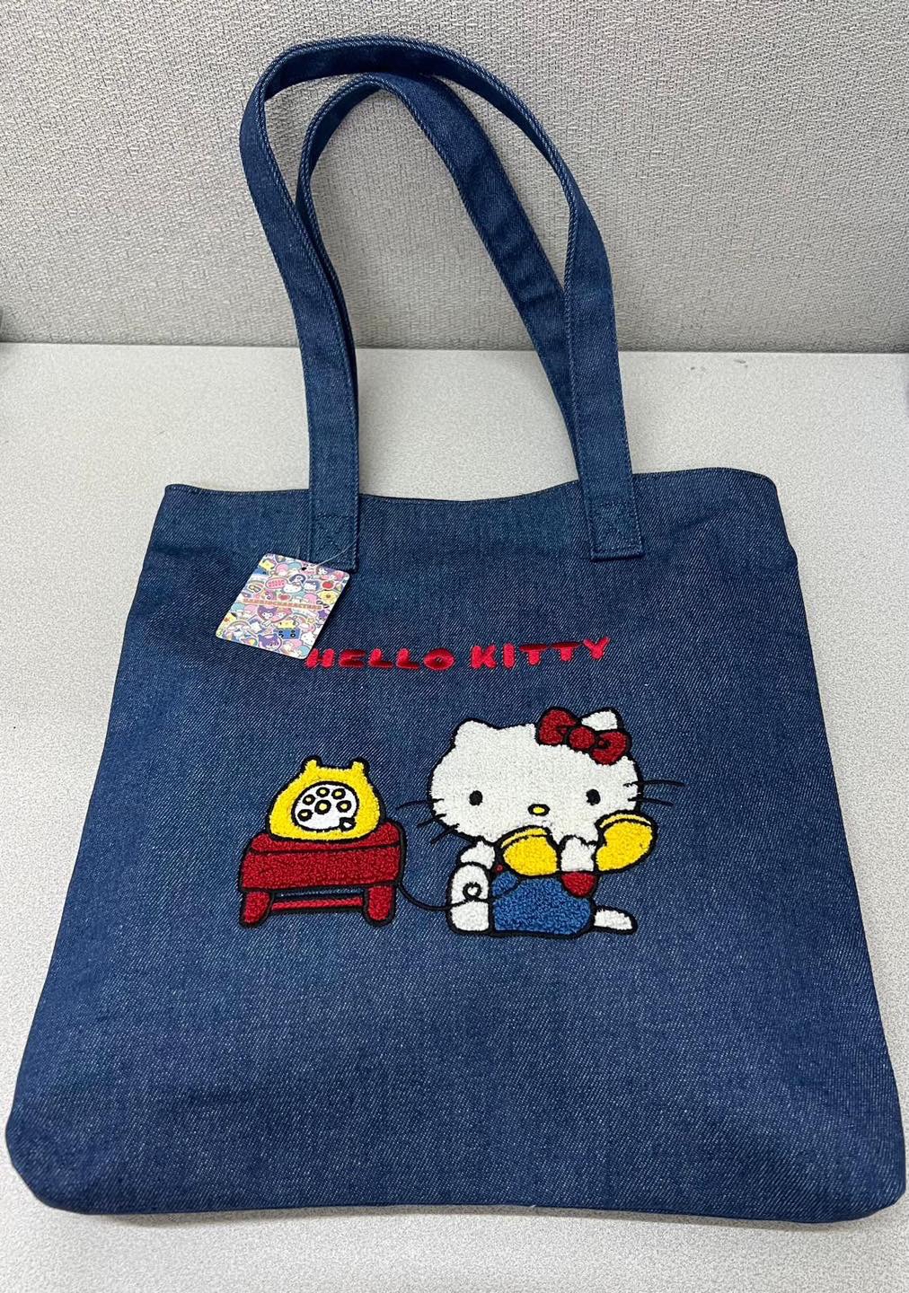 🎌日本直送🎌 Hello Kitty 牛仔布刺繡圖案側孭袋