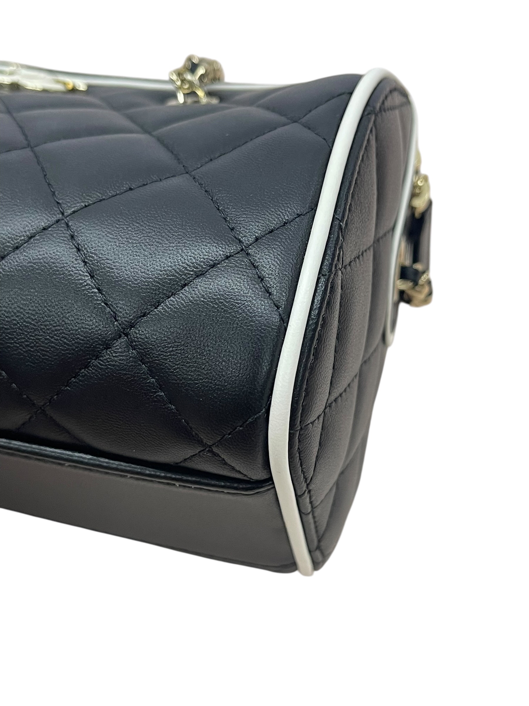 Pre-Owned CHANEL Chanel Mini Quilted Bowling Bag / Product Code:081311