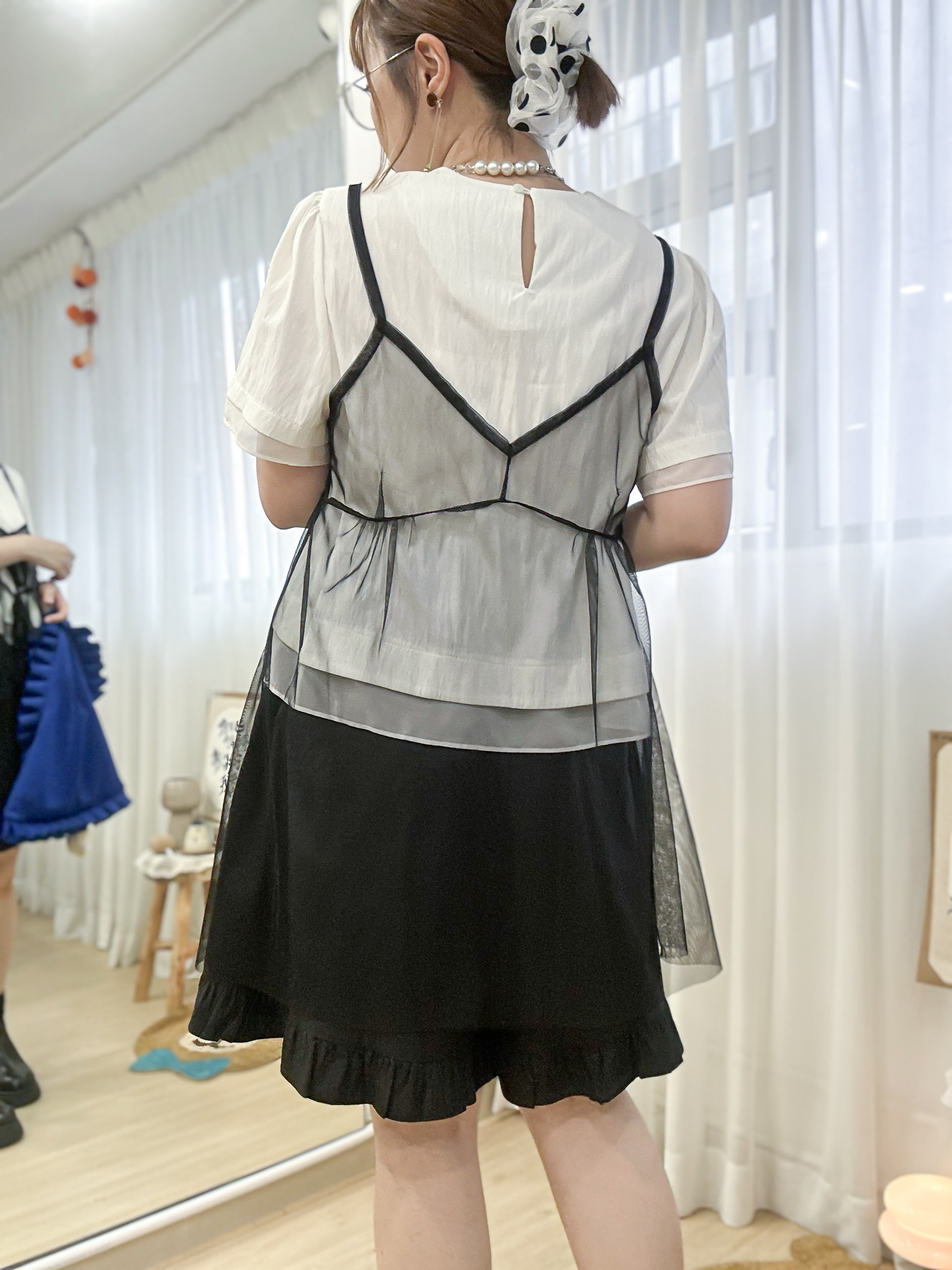 簡約知性美～層次拼接傘型襯衫 LF0001 - 白色 White