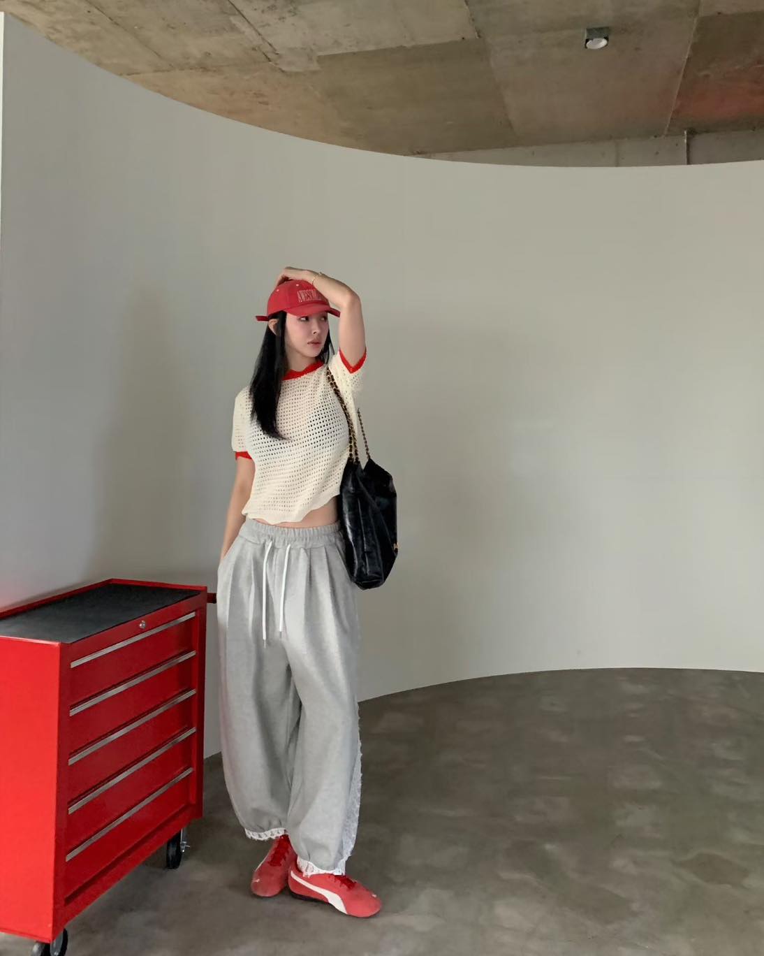 不規則邊圓領針織短袖top