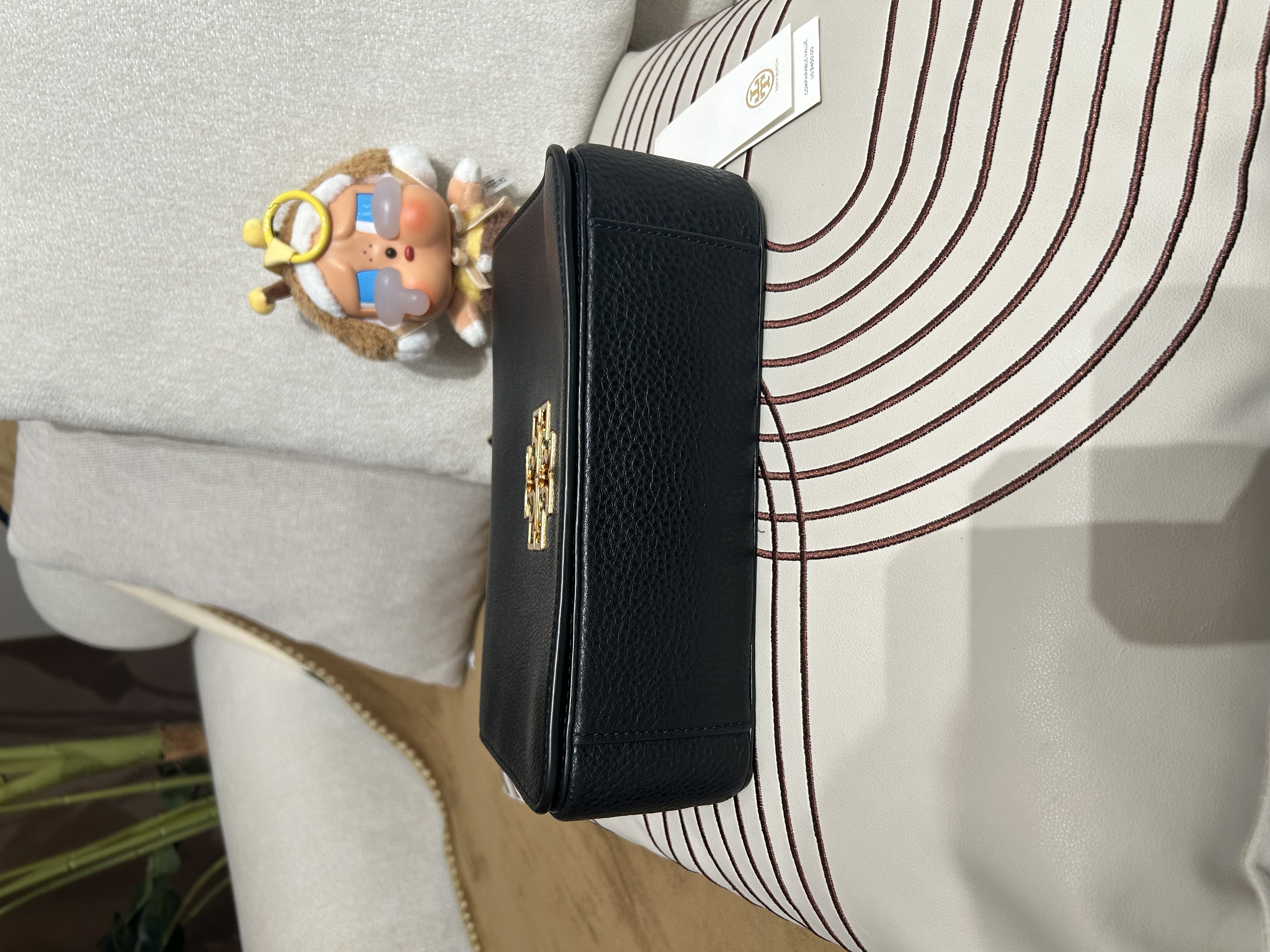 Tory bruch flap bag calfskin  100%Authentic,99%new✅dust bag 