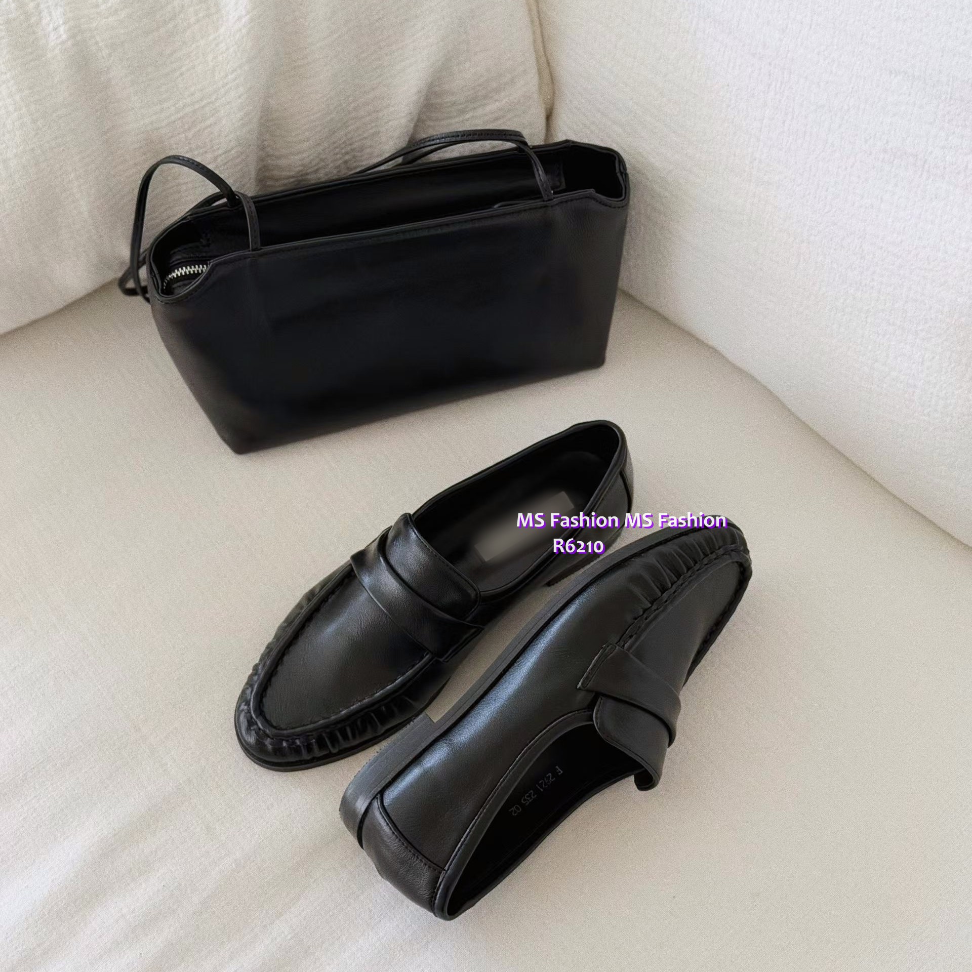 R6210 韓國🇰🇷百搭易襯loafer鞋