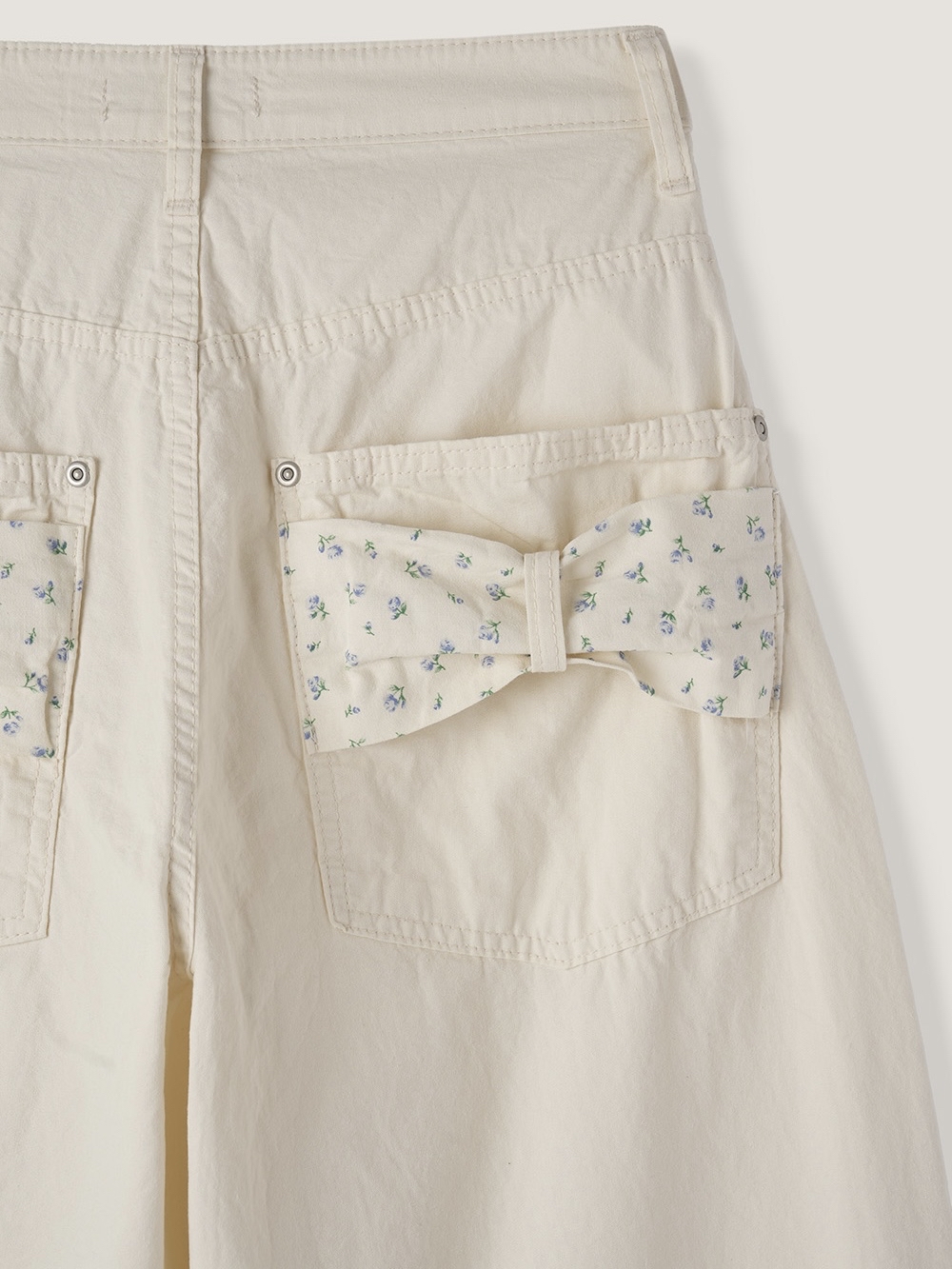 Floral Back-Ribbon Balloon Pants