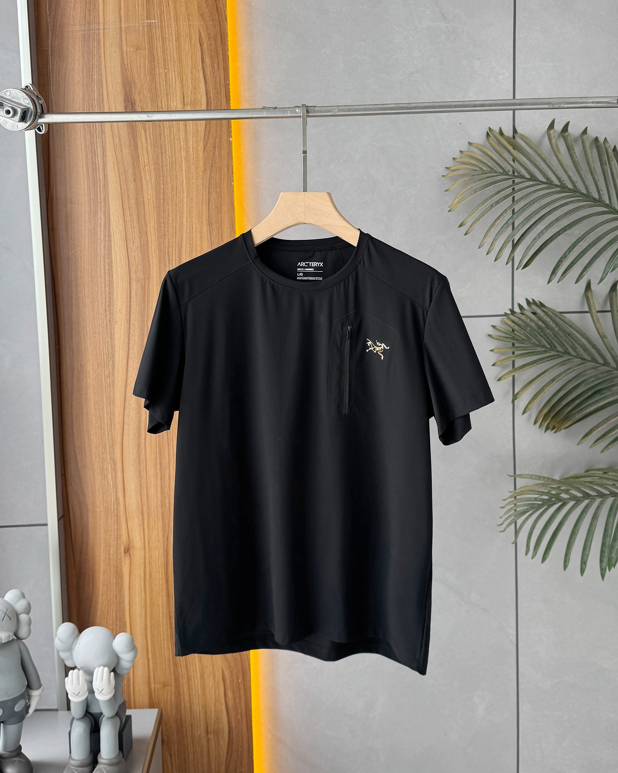 $158件。2件起$150件。。ARC'TERYX 始祖鳥 冰絲速乾圓領T恤（戶外機能款）想搵件涼爽又有質感嘅Tee？呢款真係性價比超高💯