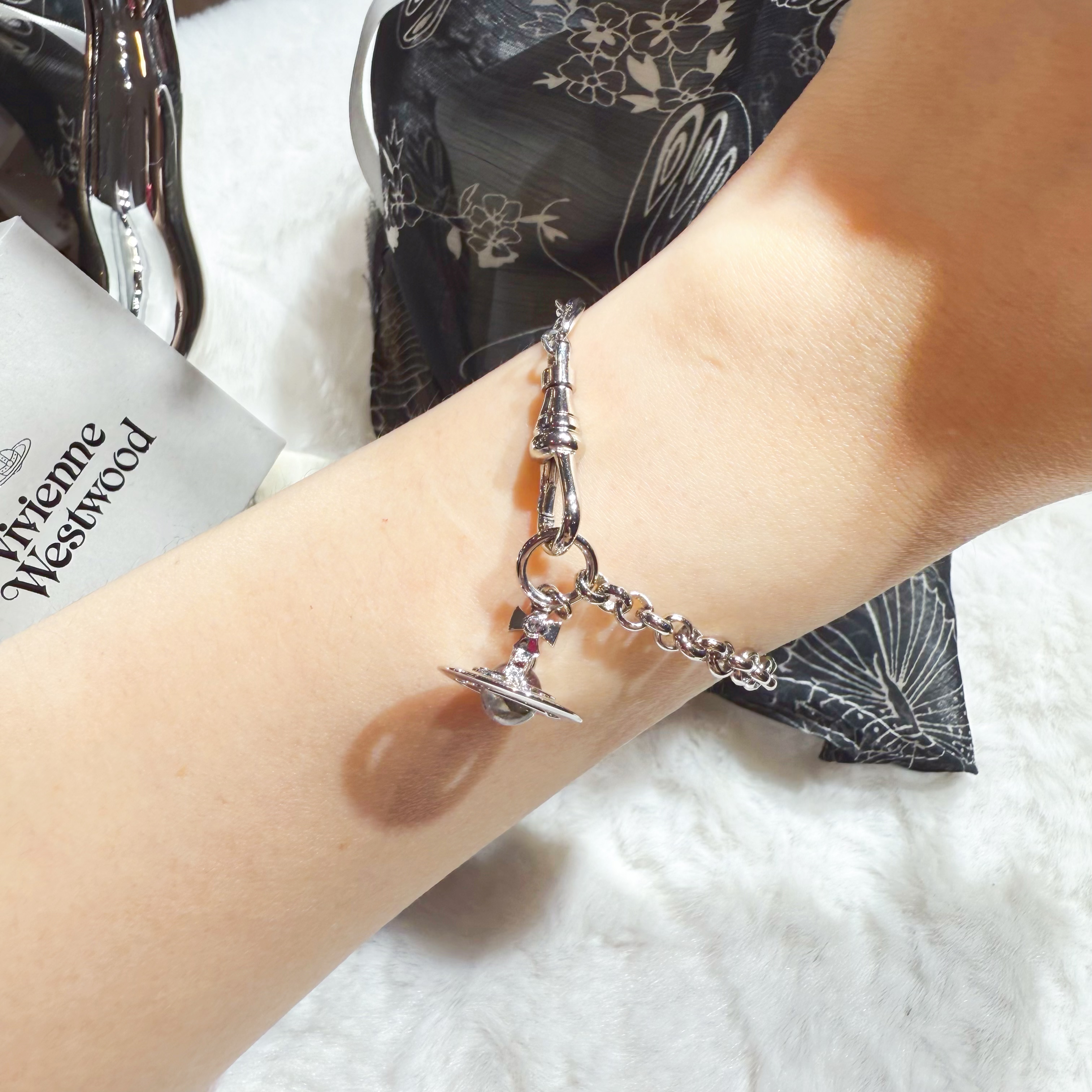 Vivienne Westwood 3d bracelet S