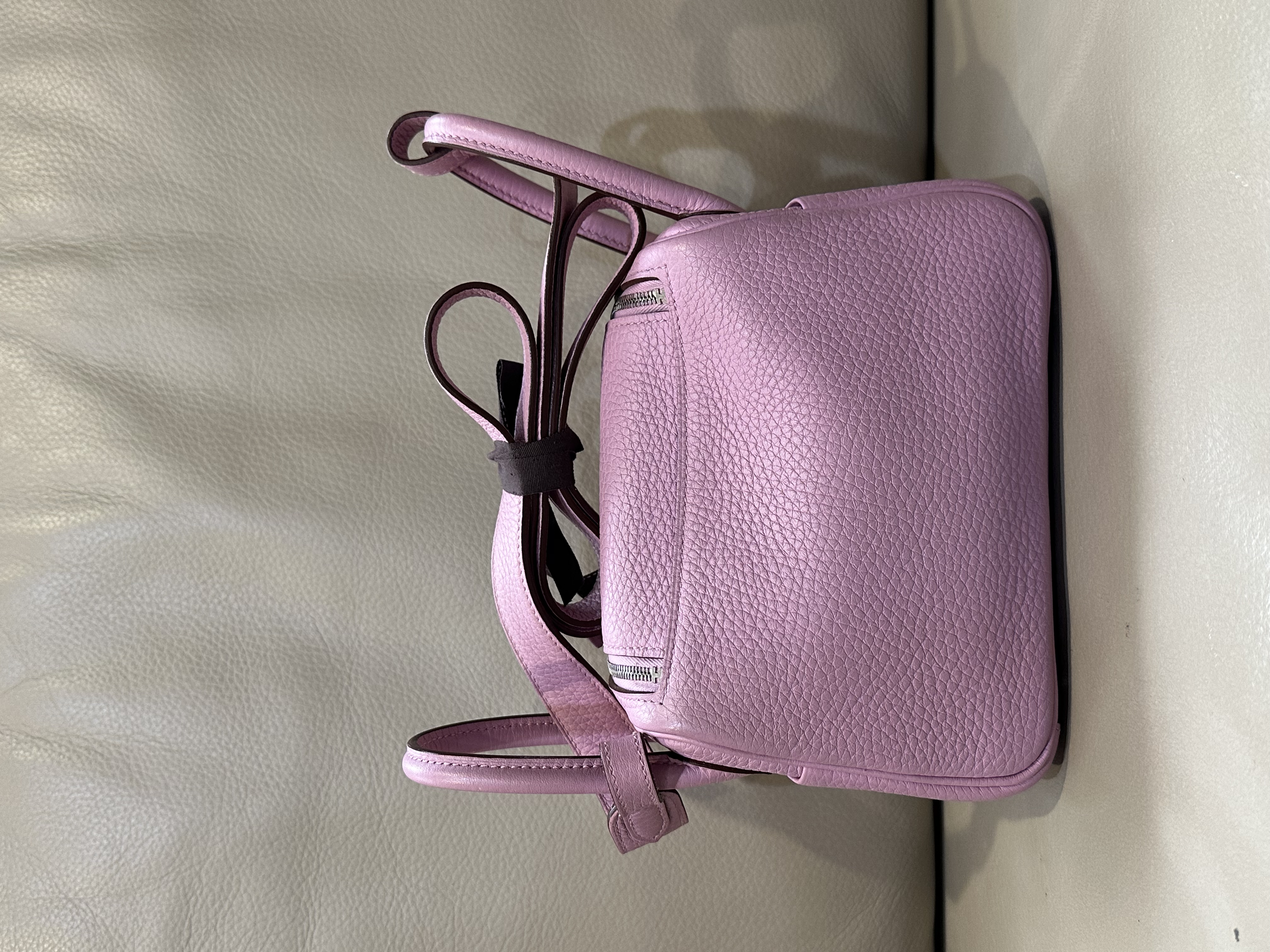 Pre-owned Hermès Mini Lindy bag Stamp U / Product Code: 26040511