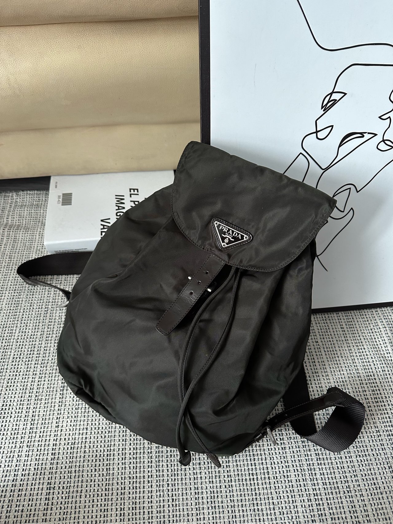 【預訂貨品】Prada降落傘黑茶色尼龍書包