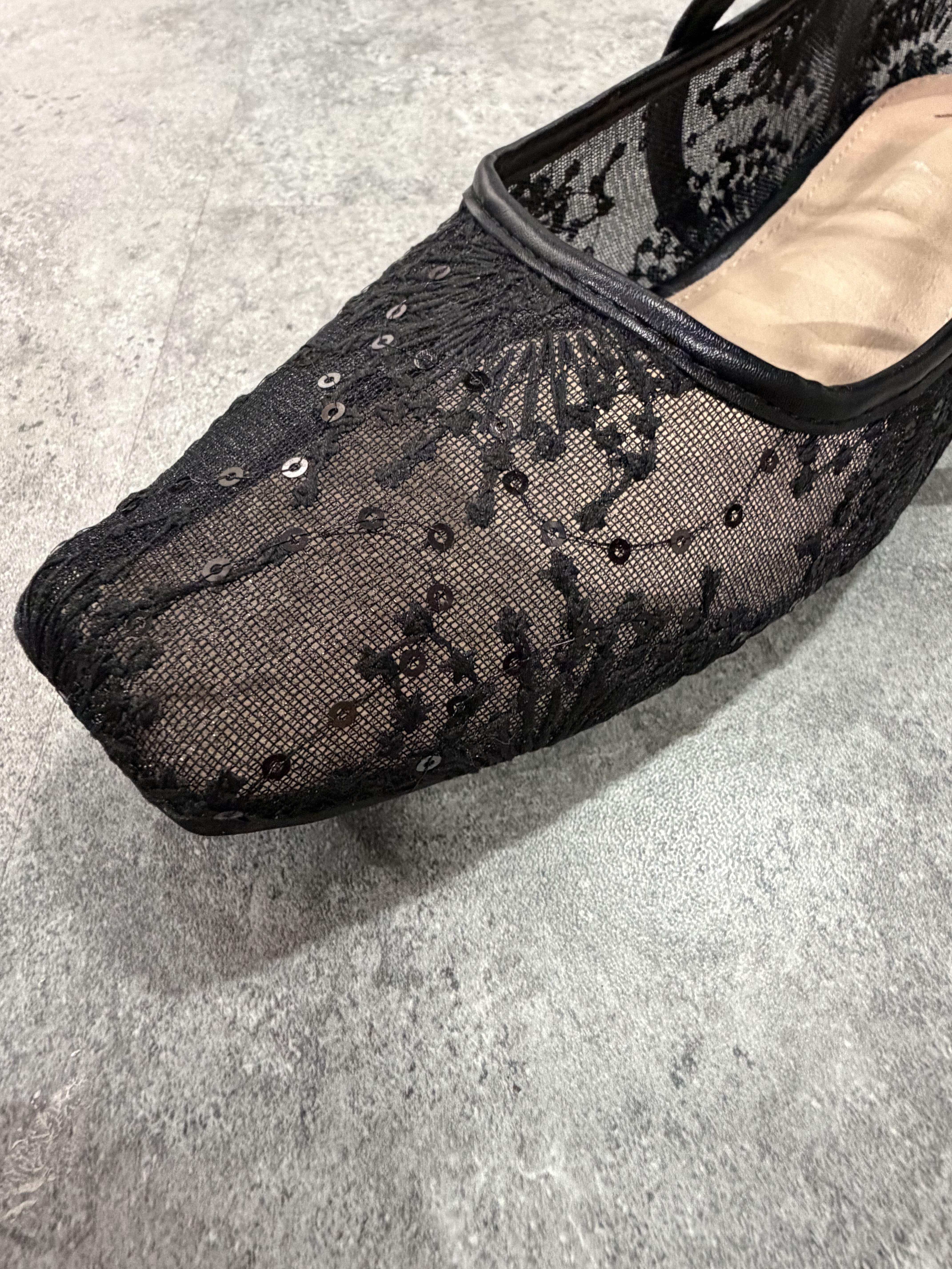 優雅蕾絲方頭芭蕾舞鞋