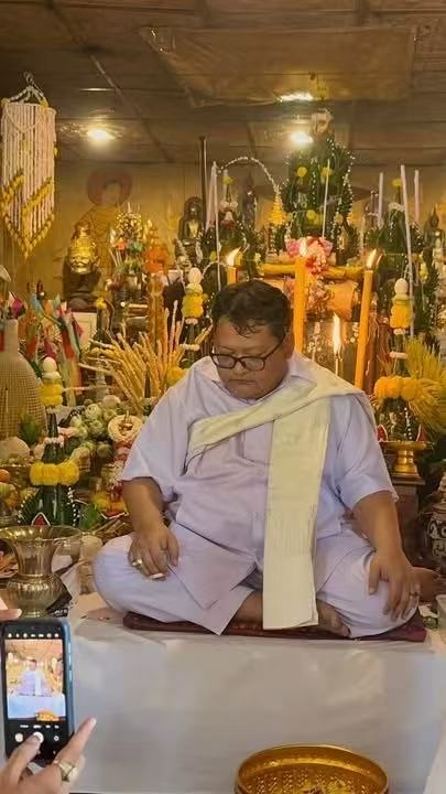 阿贊空德.普空迪【萬嬰成願膏】吊墜飾物