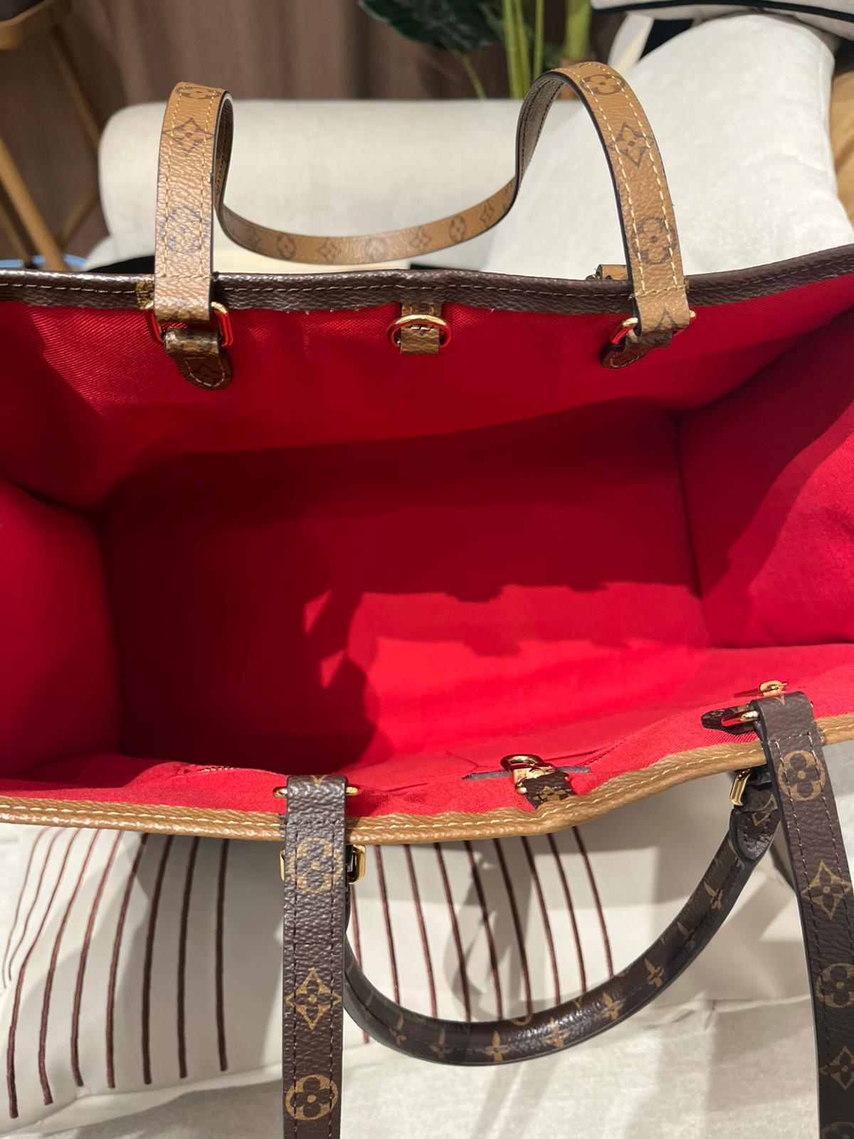 Lv on the go gm 100%Authentic,95%new ✅dust bag✅收據副本