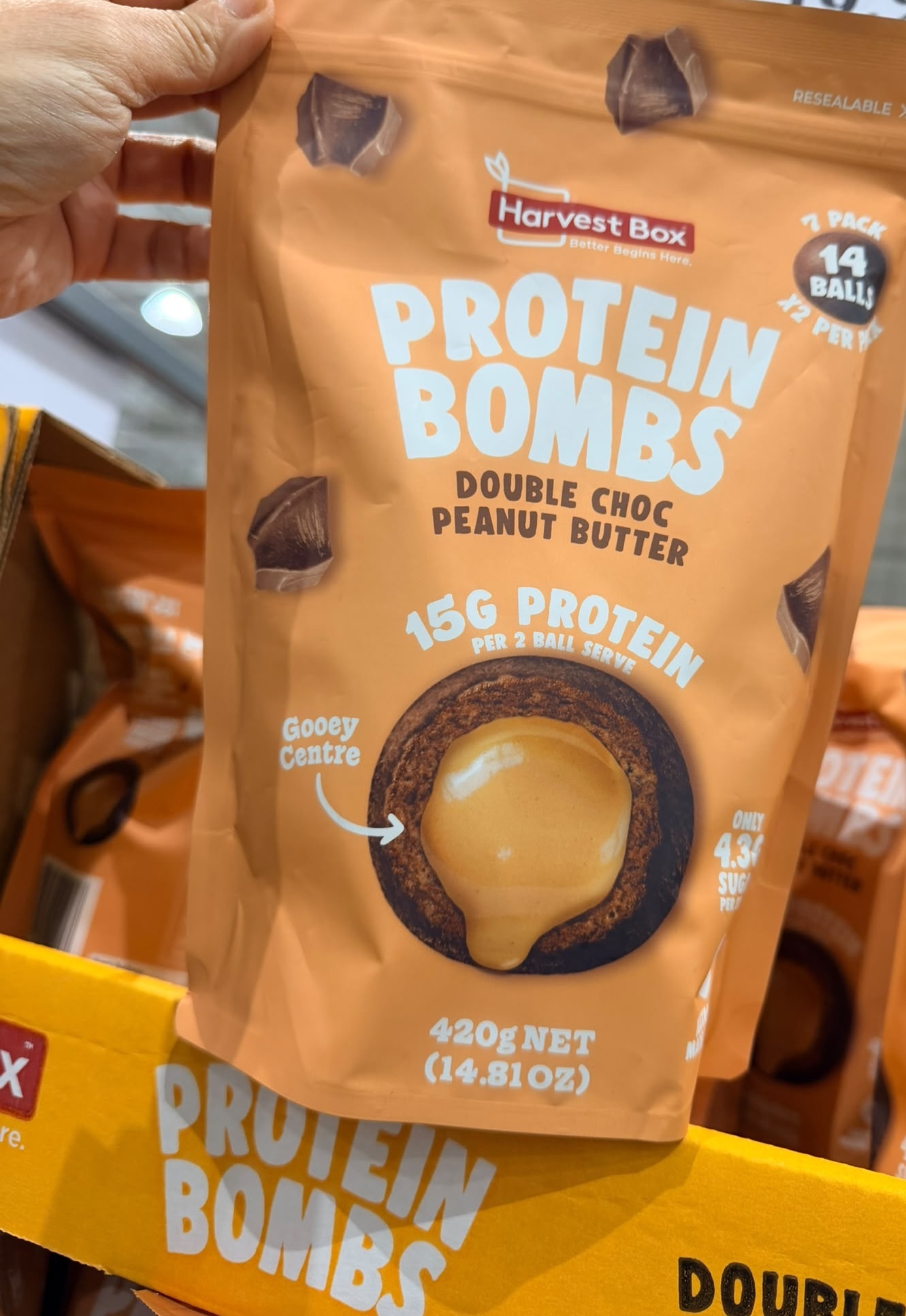 澳洲Costco  Harvest Box  雙重巧克力花生醬高蛋白球Double Choc Peanut Butter Protein Bombs。420 g 