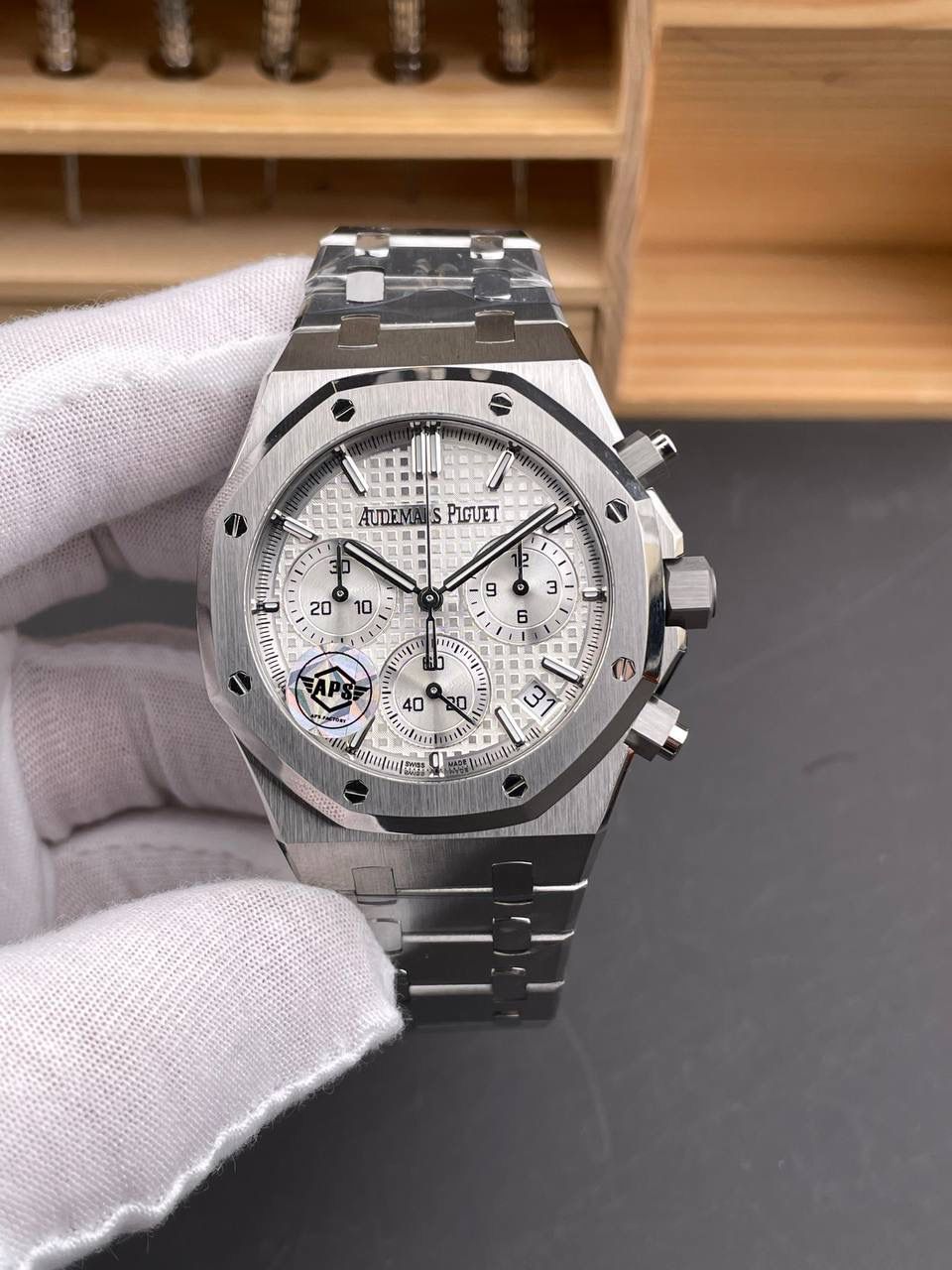 🚀爱彼皇家橡树 AP26240白盘/41mm/4401无卡度配重砝码机芯/V2版💯