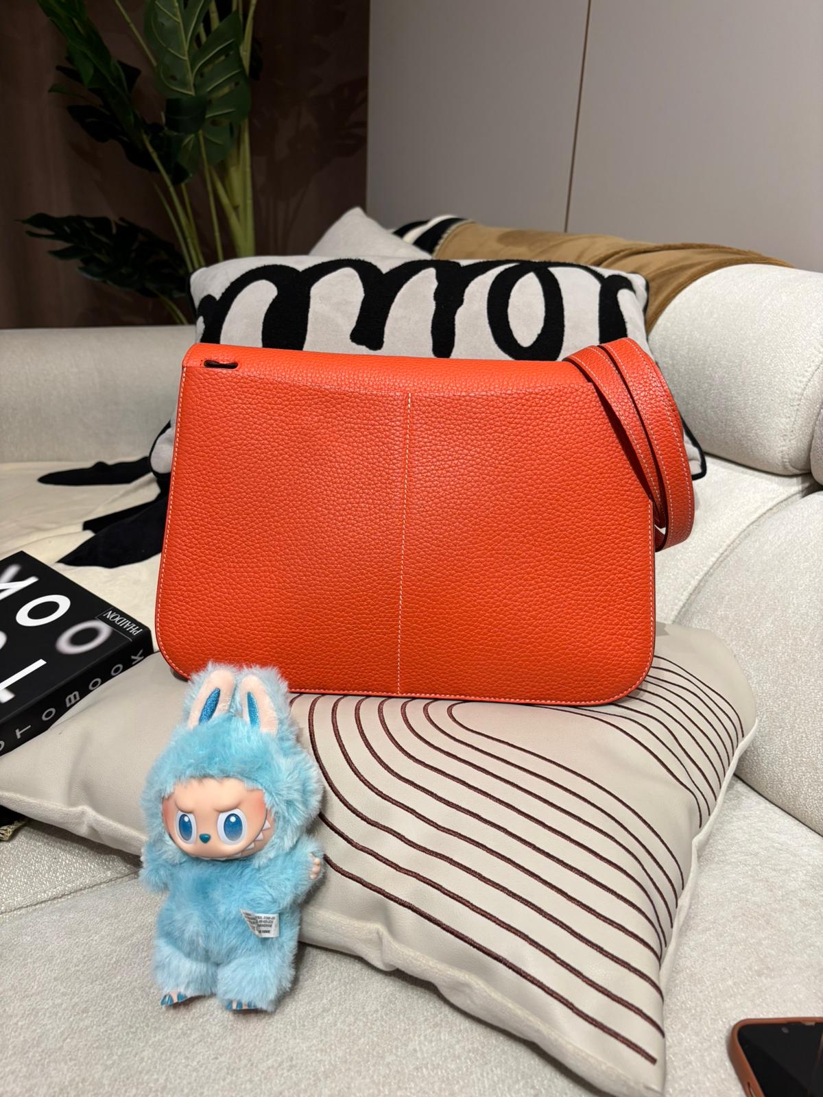 Hermes Halzan 31, 100%Authentic,98%new ✅dust bag✅box 