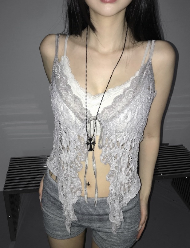 蕾絲蝴蝶綁帶背心