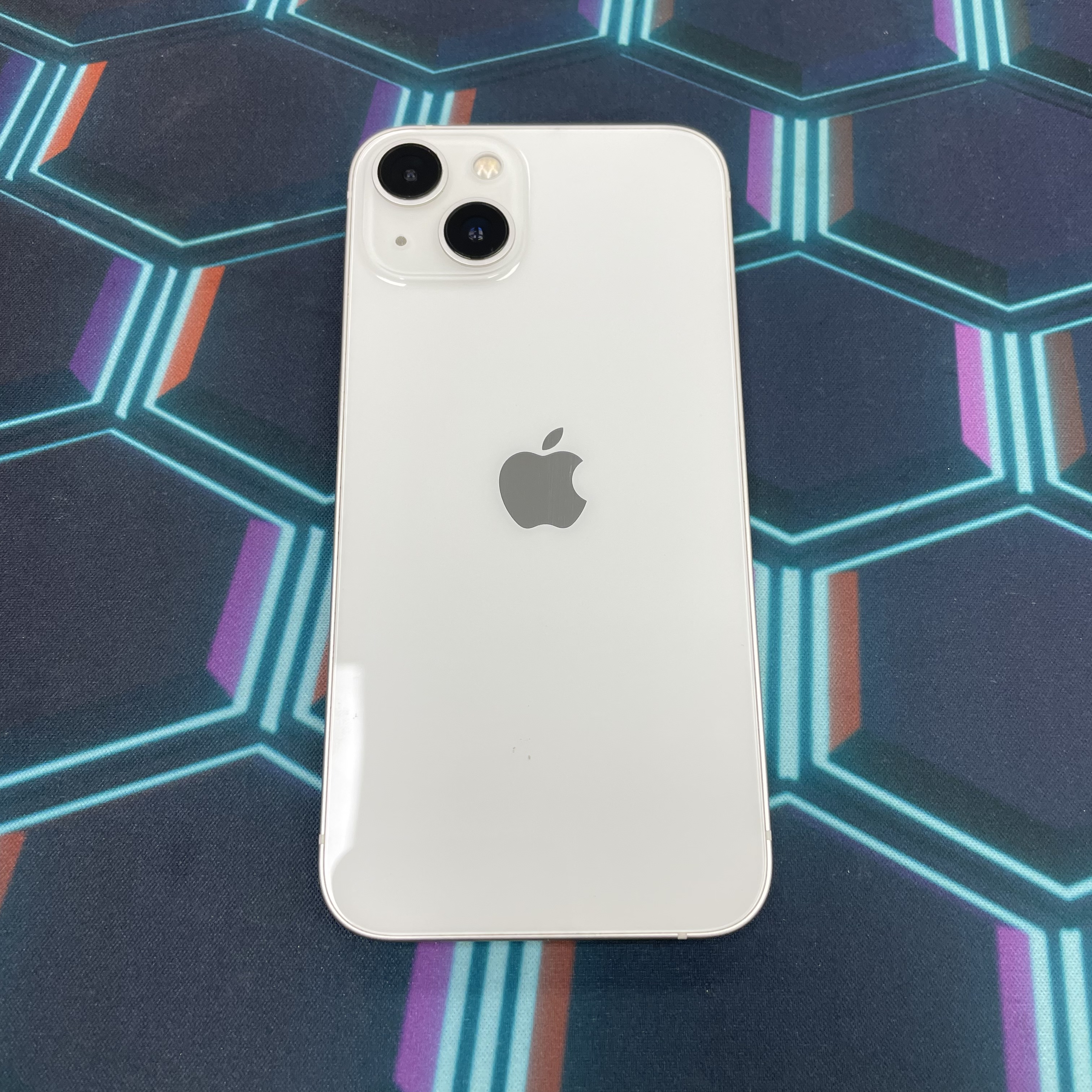 *6990 13 勁靚機 256GB 電79 白色 white