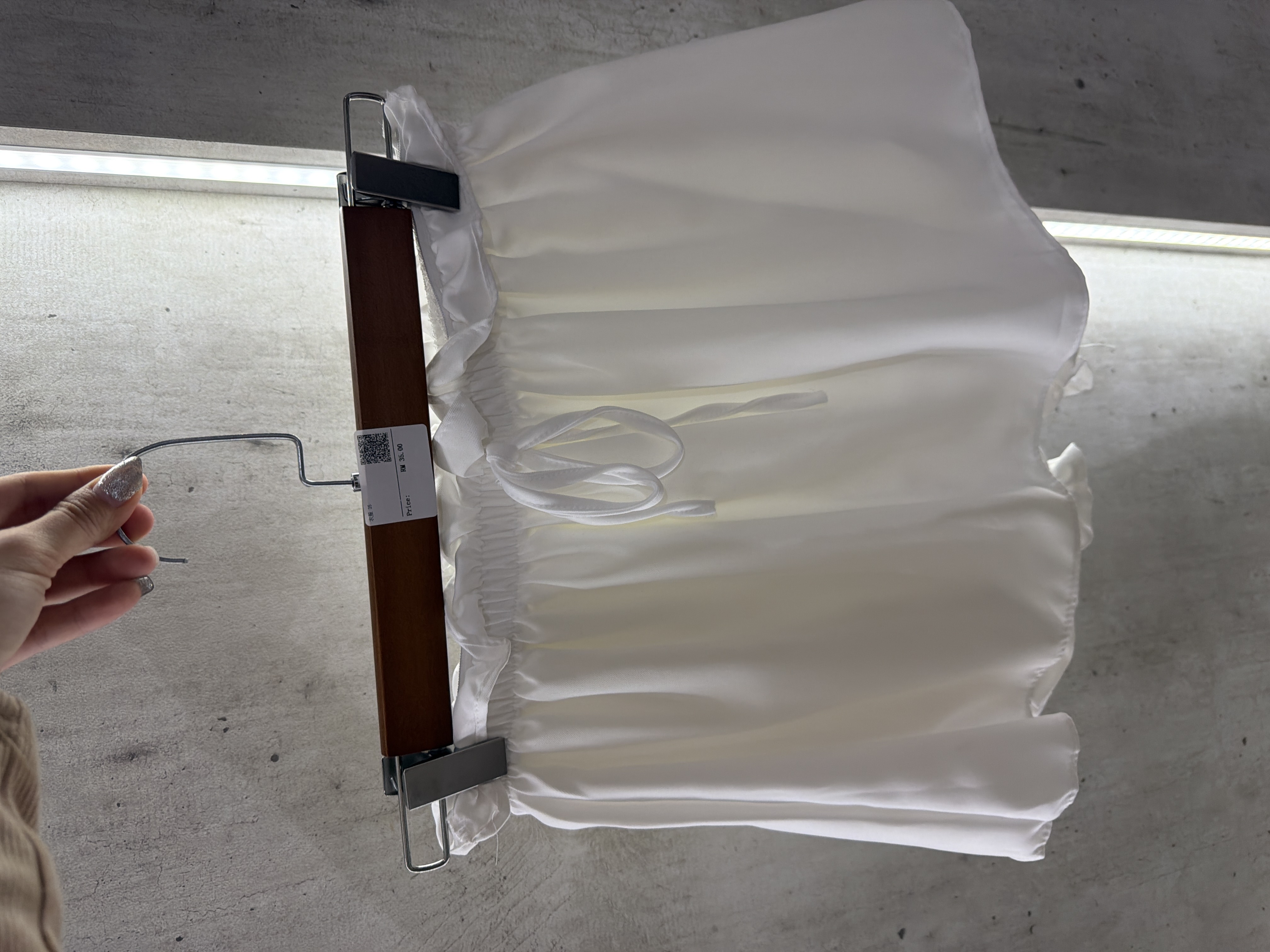 西装滑布白色裤裙