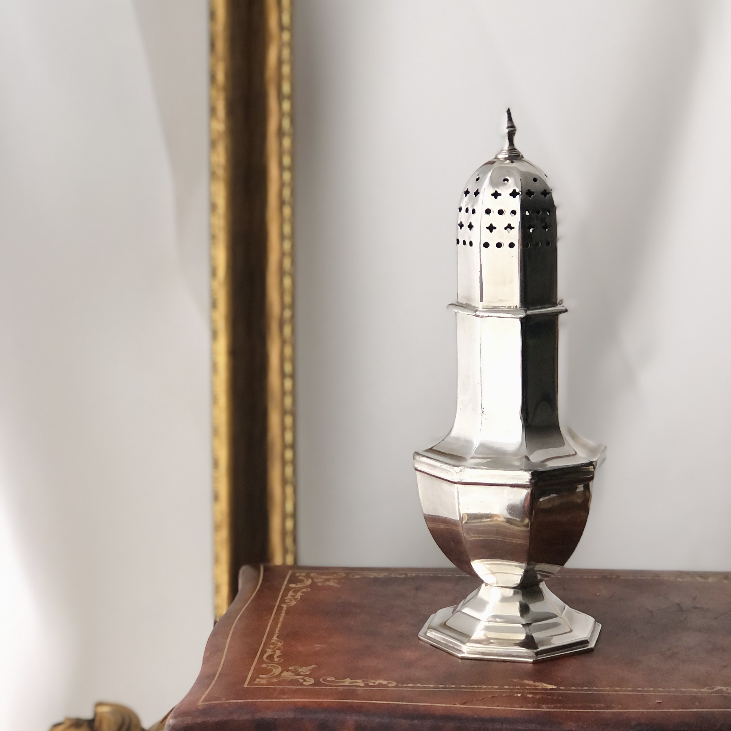 Vintage Modernist Silver Plated Salt/Pepper Shaker(MT824)