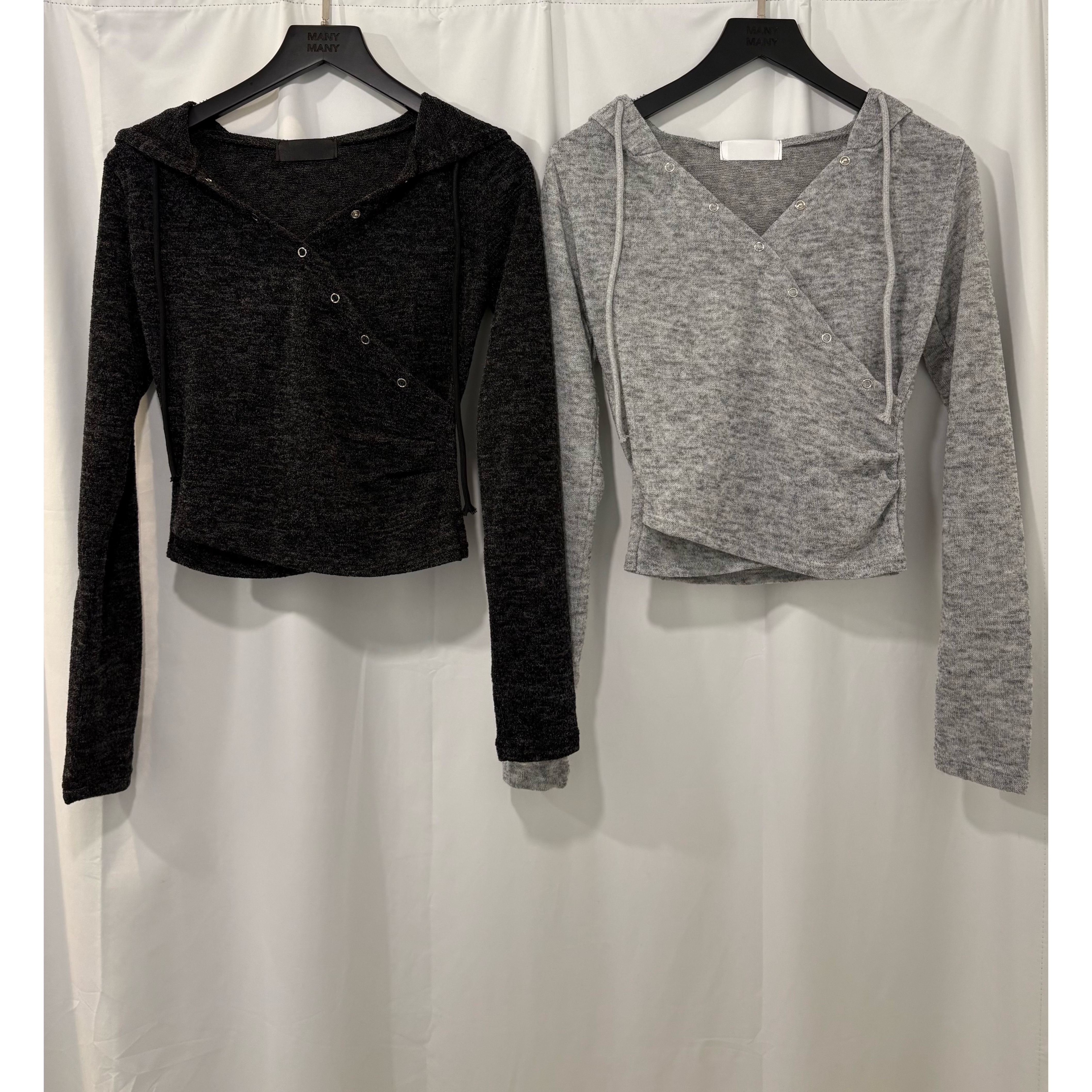 優惠價10月3截單🤎2609R《BUTTONS HOODED TOP》