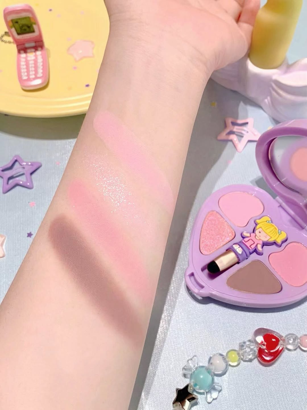 《Early Bird》Little Shadow Palette 四色眼影盤｜Polly Pocket X dasique (26142-P）