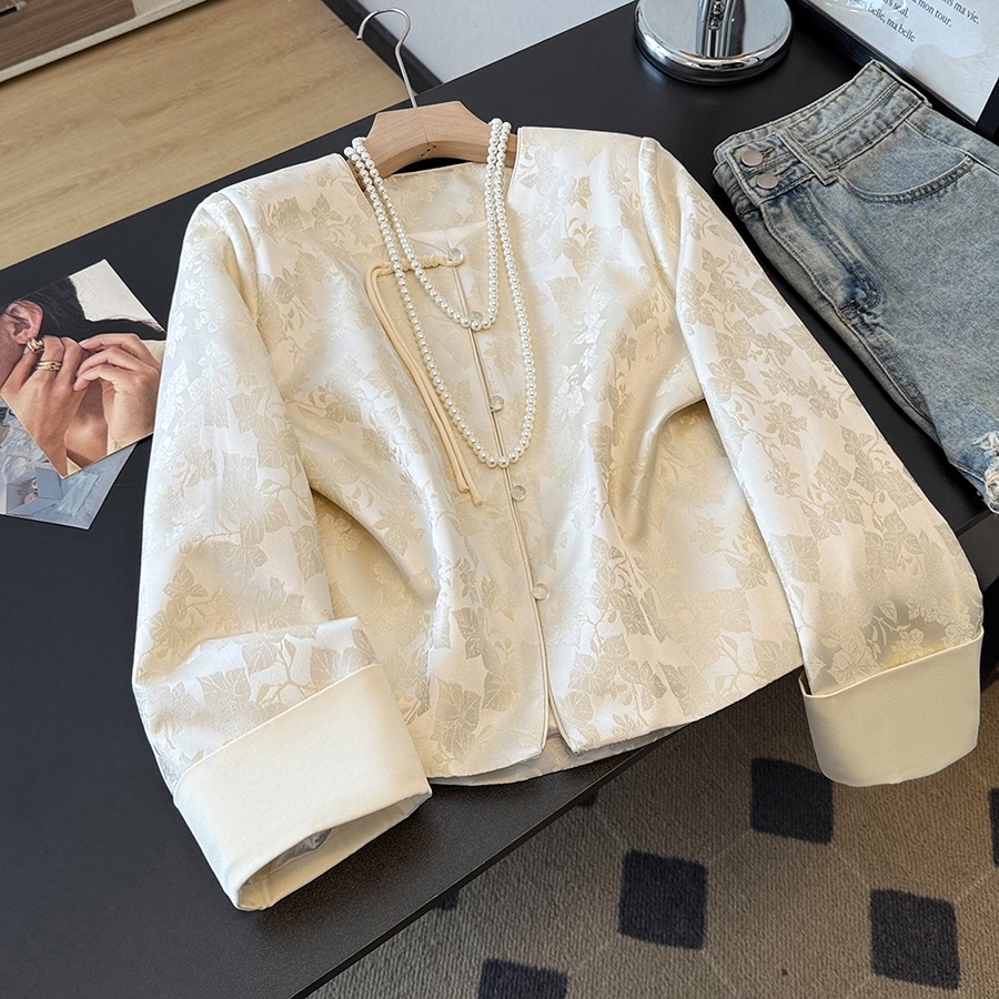 B24(9926) 新中式高级感前珠子流苏盘扣杏叶高端提花杏外套上衣