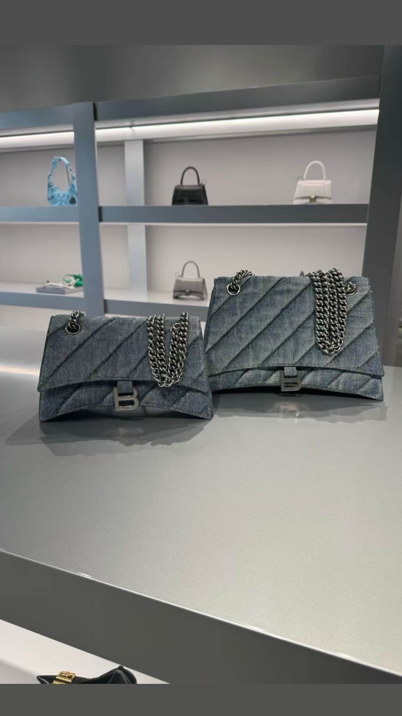 5 Jun Outlet 貨品更新 Balenciaga 折扣