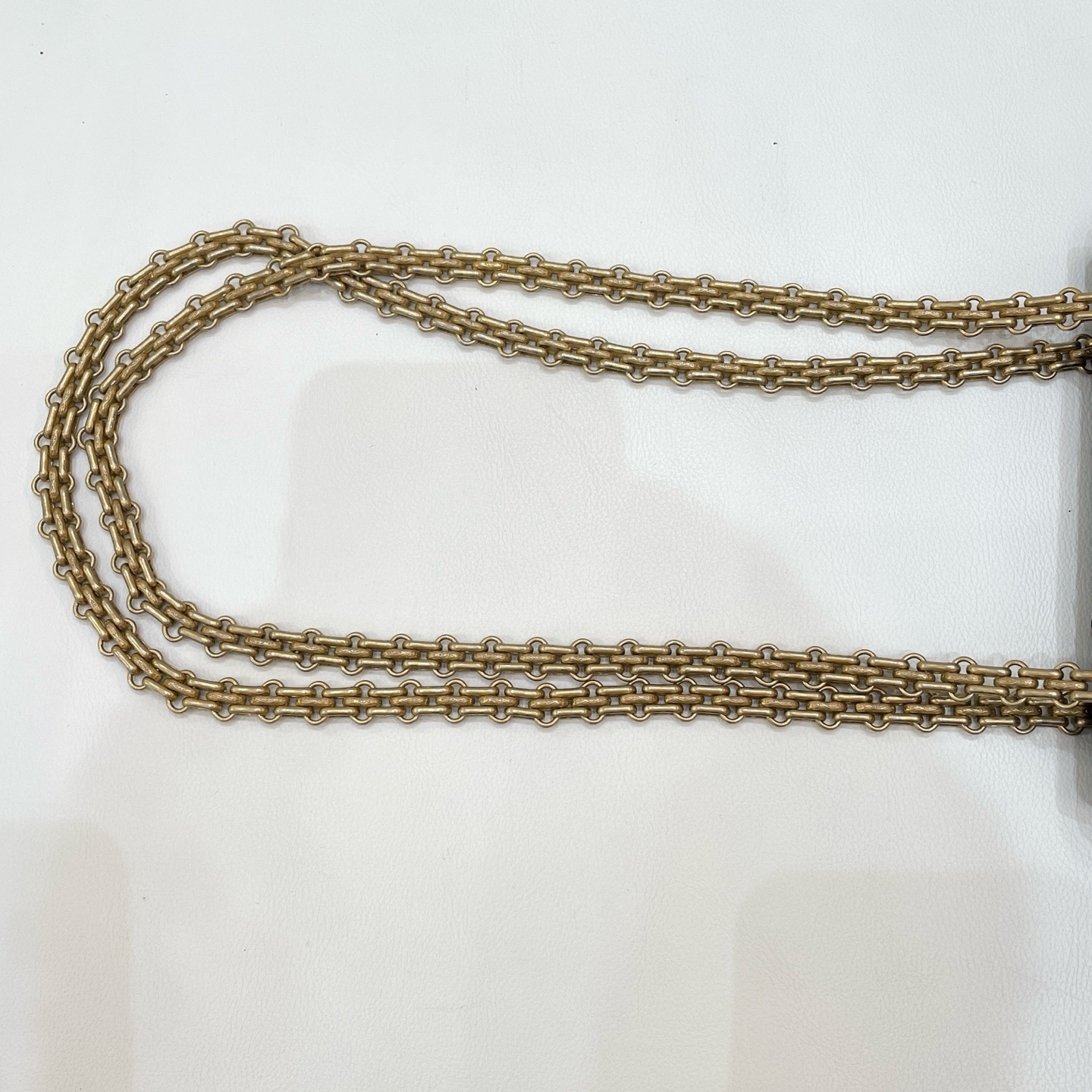 【預訂貨品】鐳射30開👜 Chanel黑金mini 手機包 