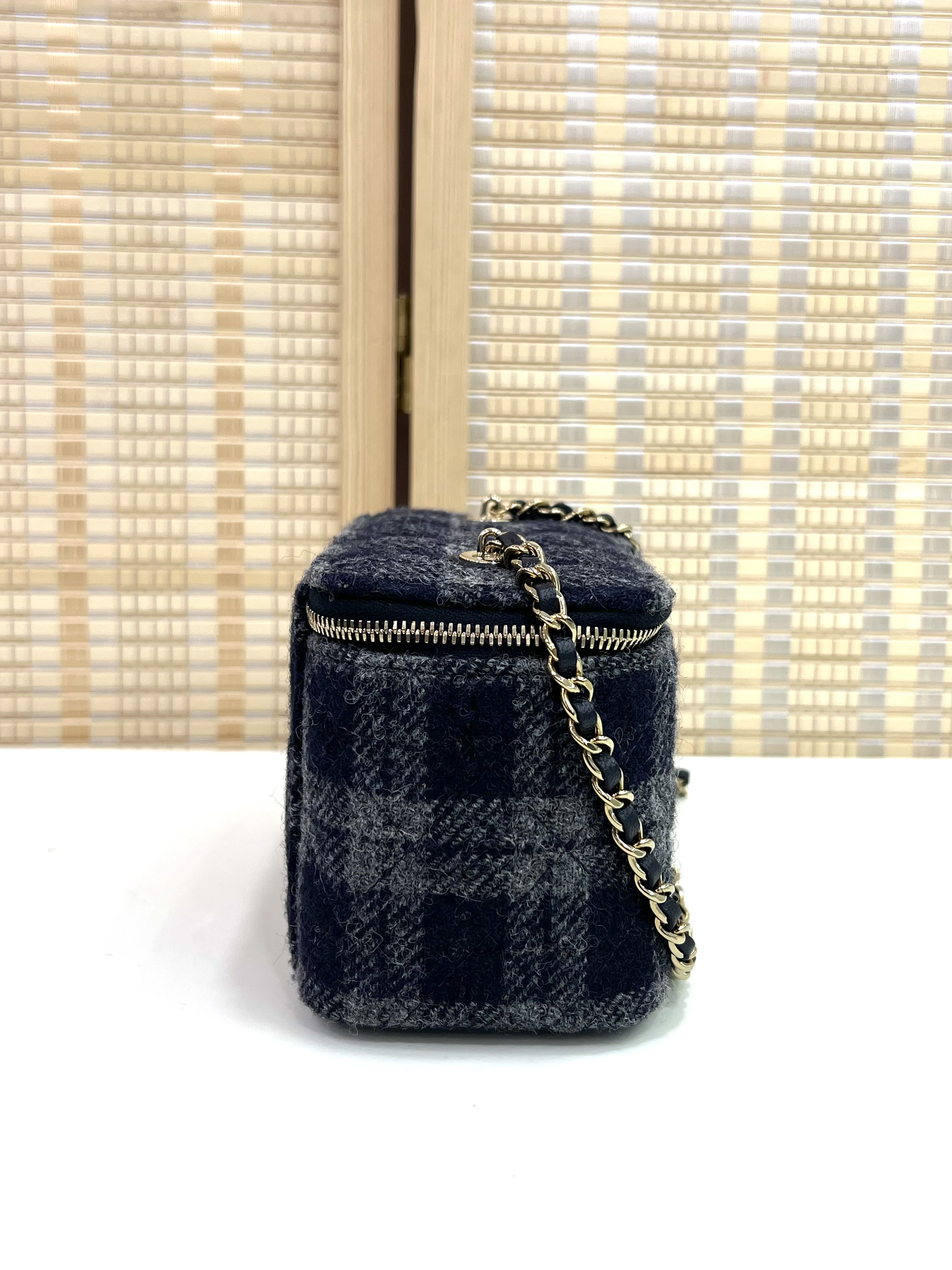 直播貨品 |  [1個-$100 2個-$300］GG68