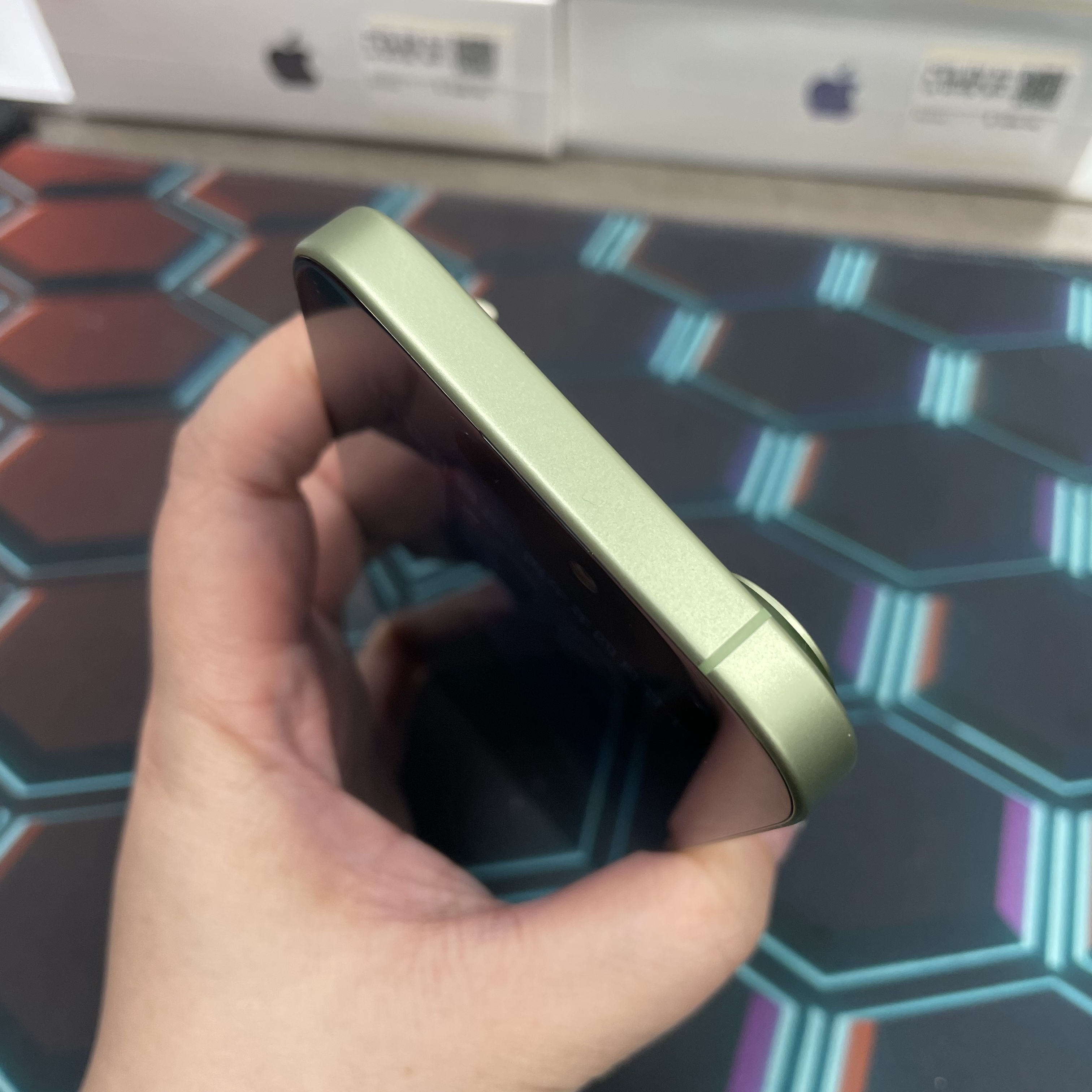 *6750 17 完美機 256GB 電100 綠色 green