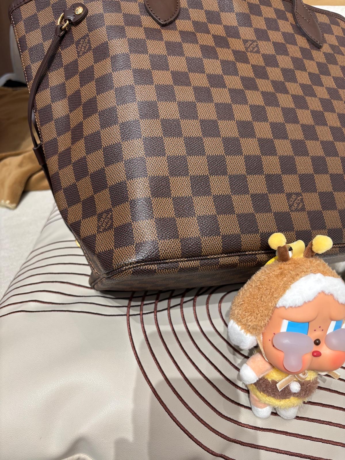 LV Neverfull MM 100%Authentic, 98%New ✅Dust bag