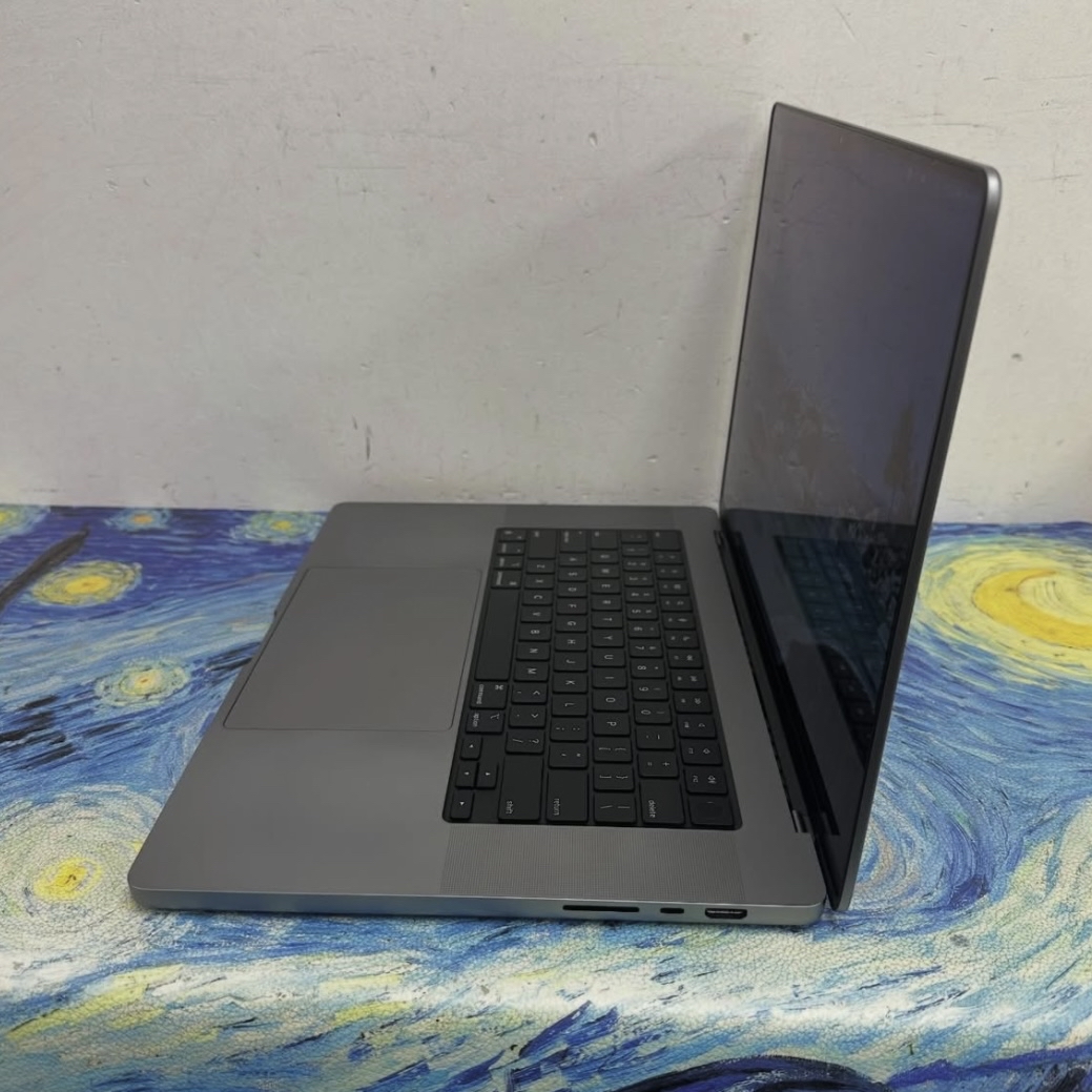 （M2 Max CPU MacBookPro 16inch)APPLE  MacBook Pro 2023/ M2 Max CPU / 32GB Ram/1TB SSD/38核心GPU/12核心 CPU/Liquid Retina XDR Mon/16寸/太空灰色 / 畫圖/剪片/ Gaming Laptop