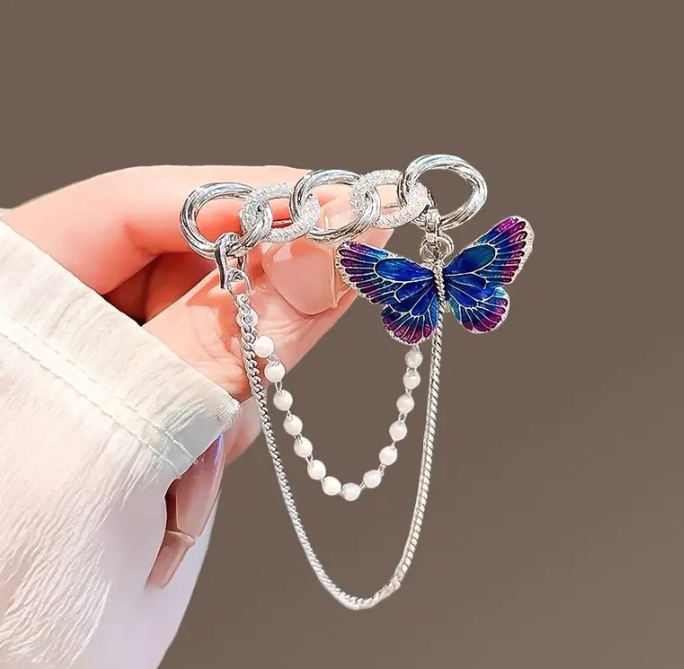 Retro Butterfly Tassel Brooch