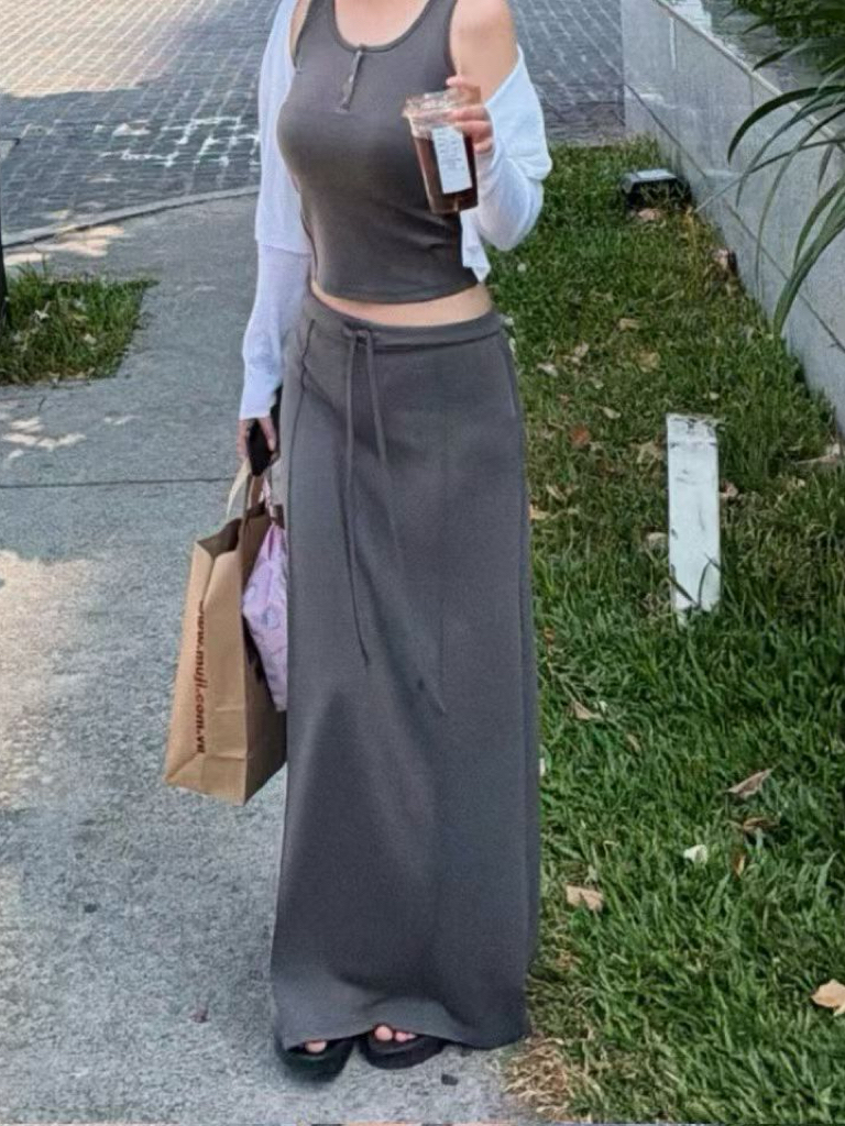 vest + skirt set