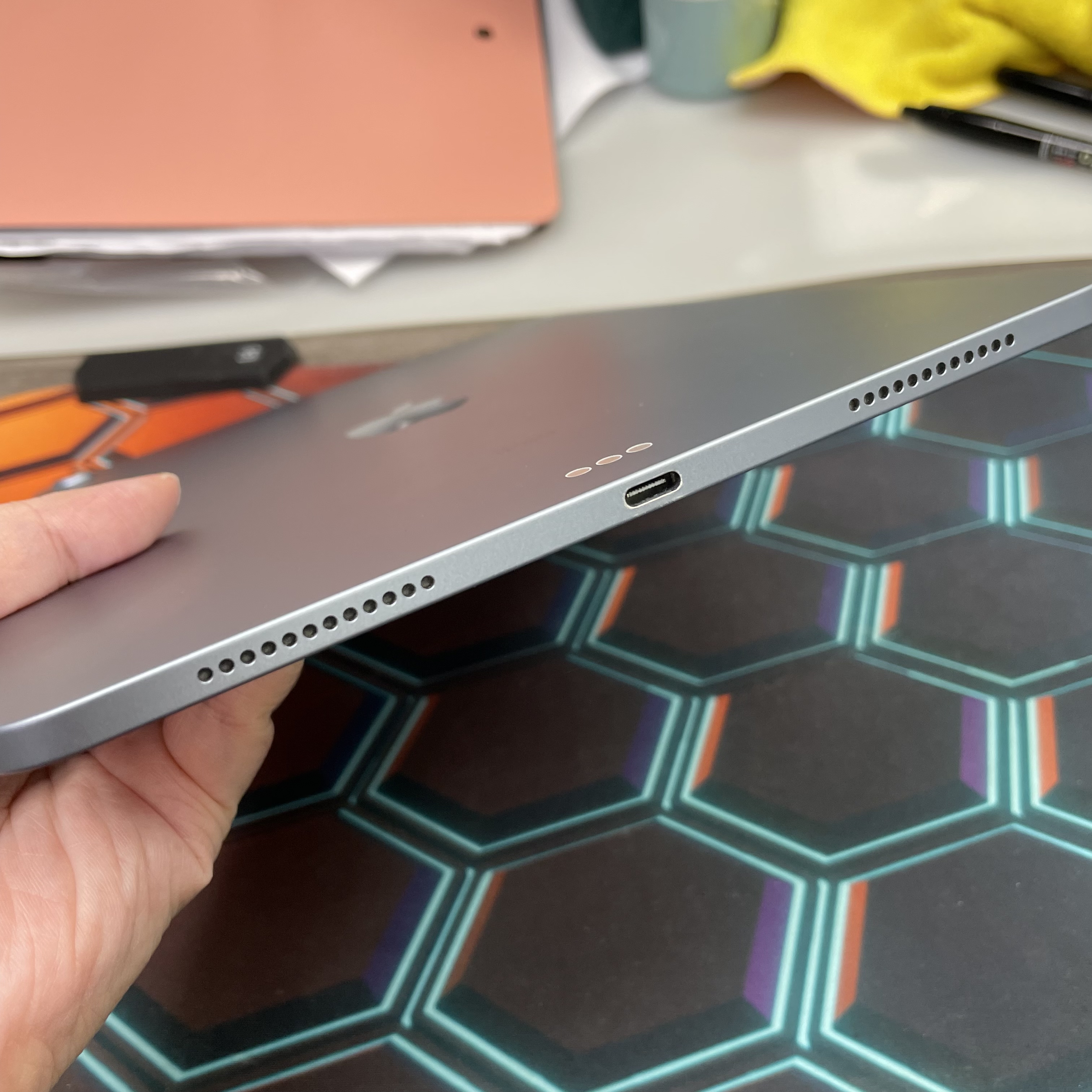 *819386 iPad Air 4 勁靚機 256GB WIFI版 藍色 blue