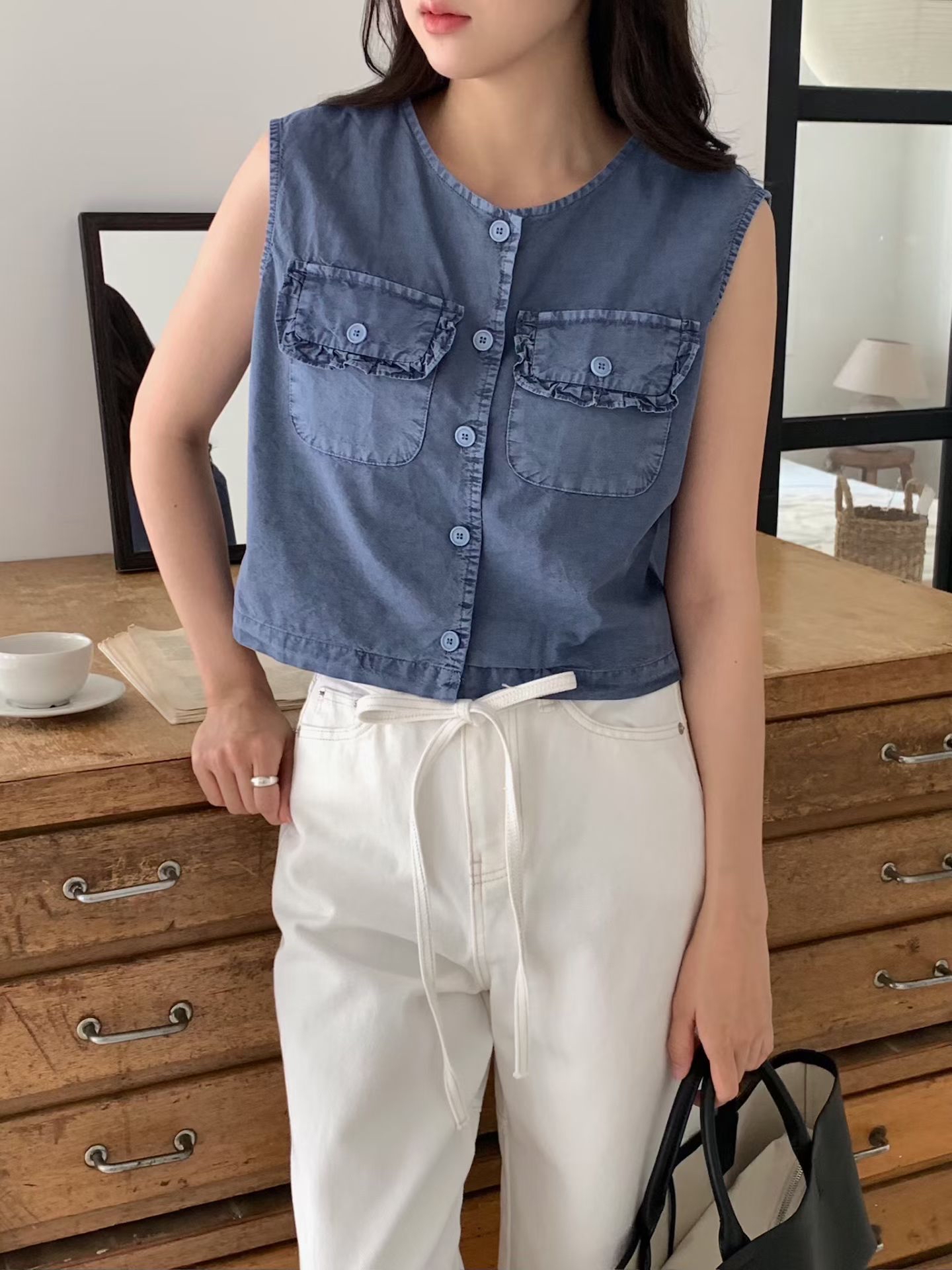 221408 Pocket 背心外套
