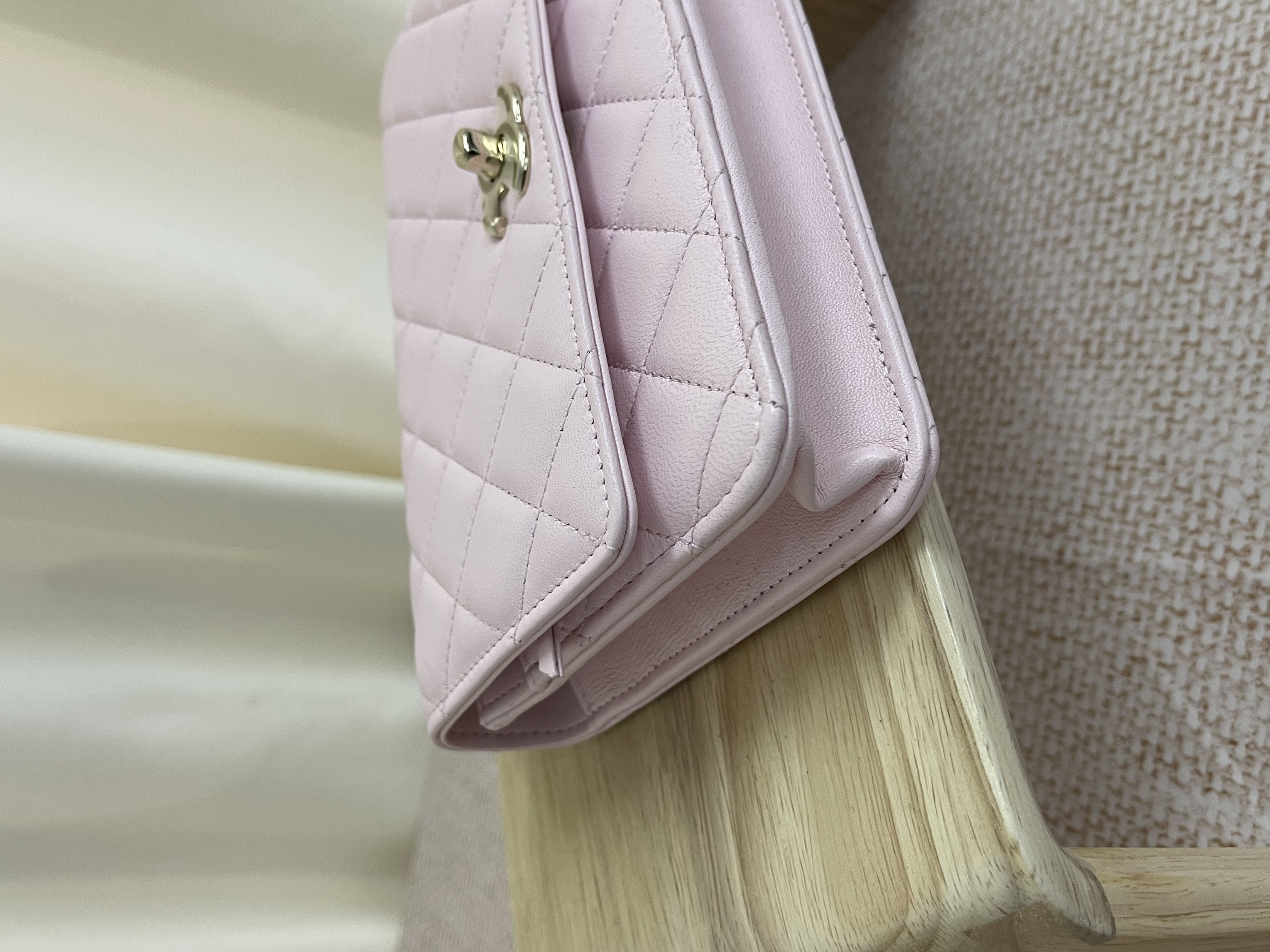 Pre-owned Chanel WOC/ Product Code: 26030102