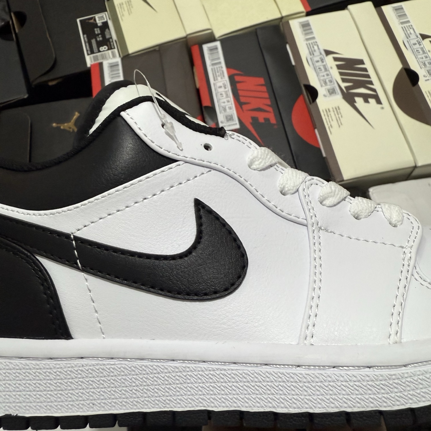 Nike Air Jordan 1 Low 'Black Fire Red' 553558-060 