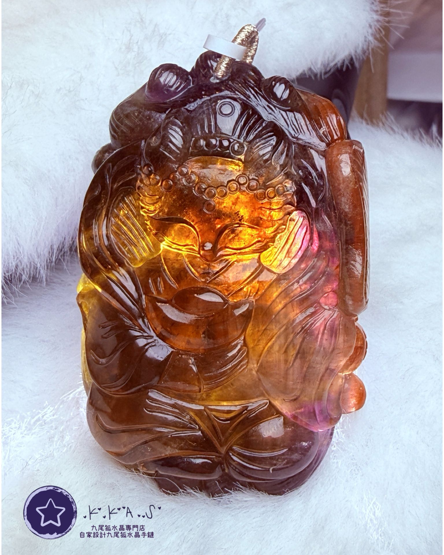 K00183 紅極光23 元寶狐娘娘 - 吊墜