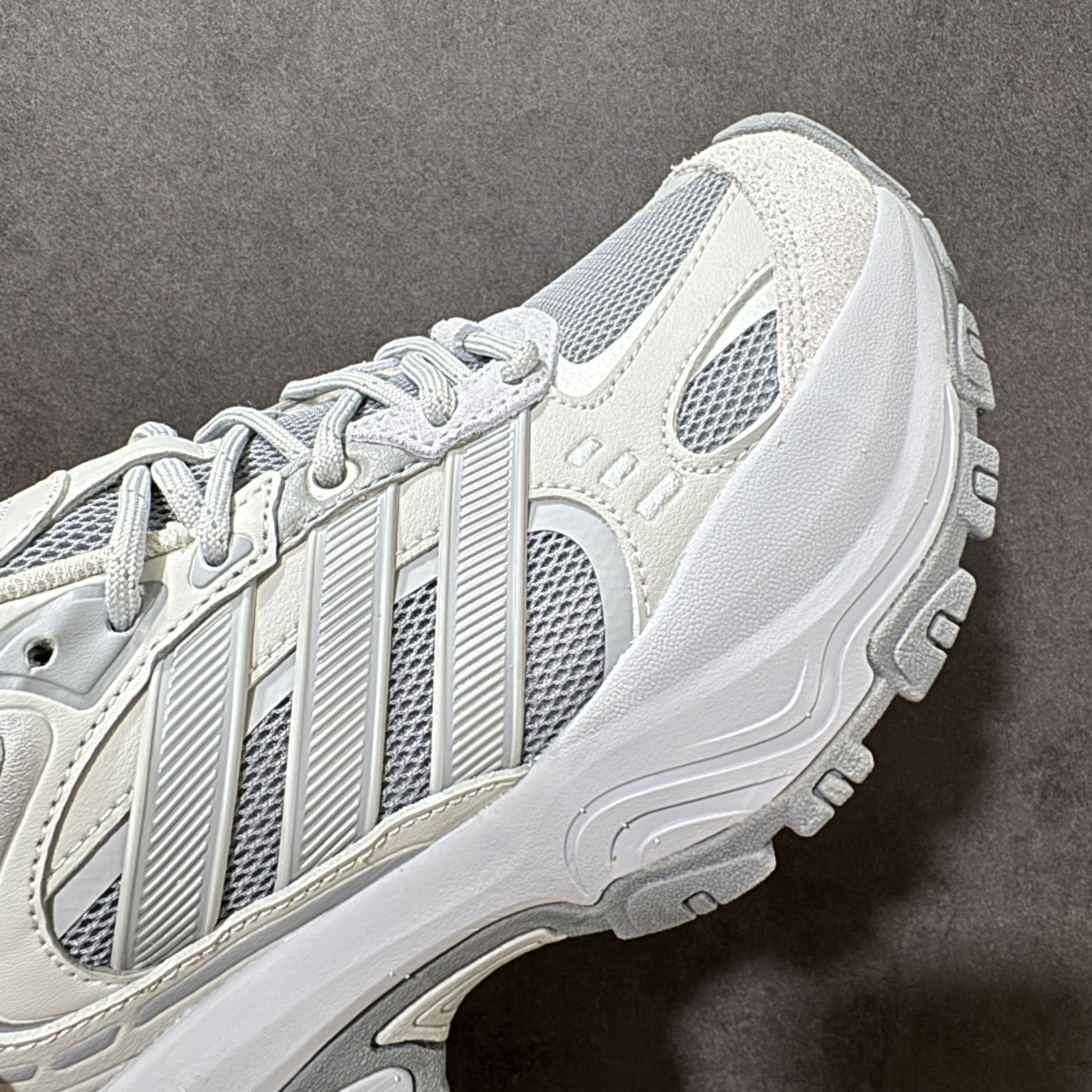 Adidas Shadow Fever JR0042