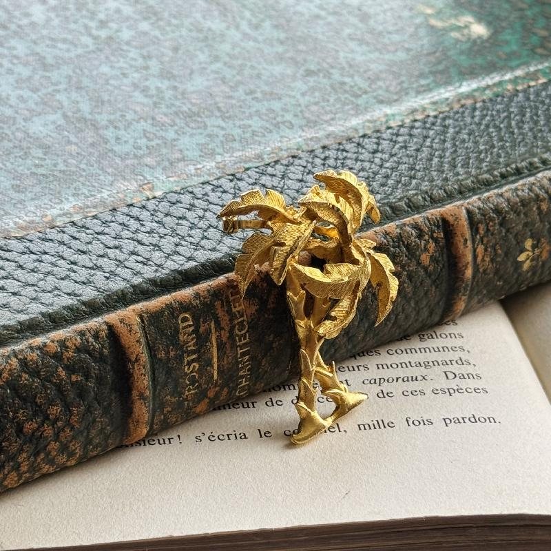Vintage Textured Gold Tone Coconut Tree Brooch / Summer Tropical Holiday Brooch (MT1960-12)