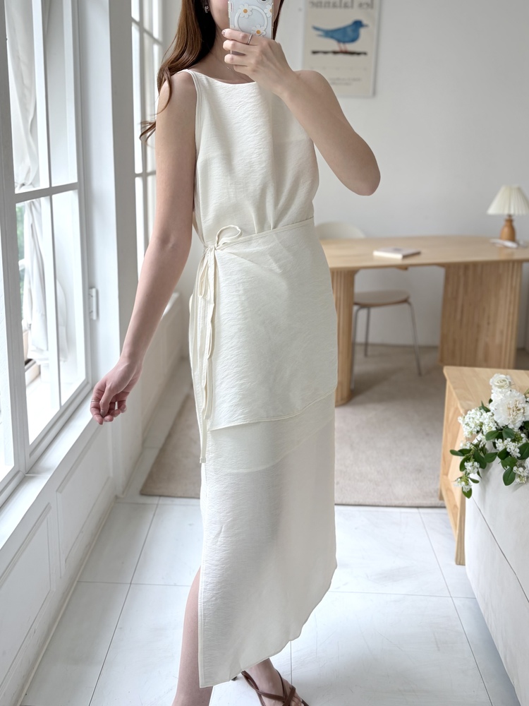 Boat Neck Layered Dress (Ivory)
