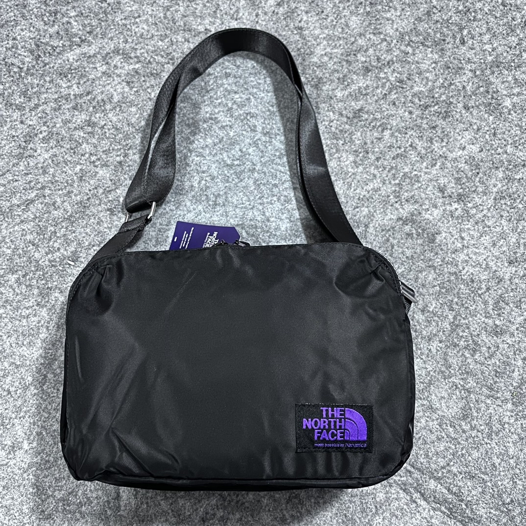 THE NORTH紫標多功能袋 $239/個