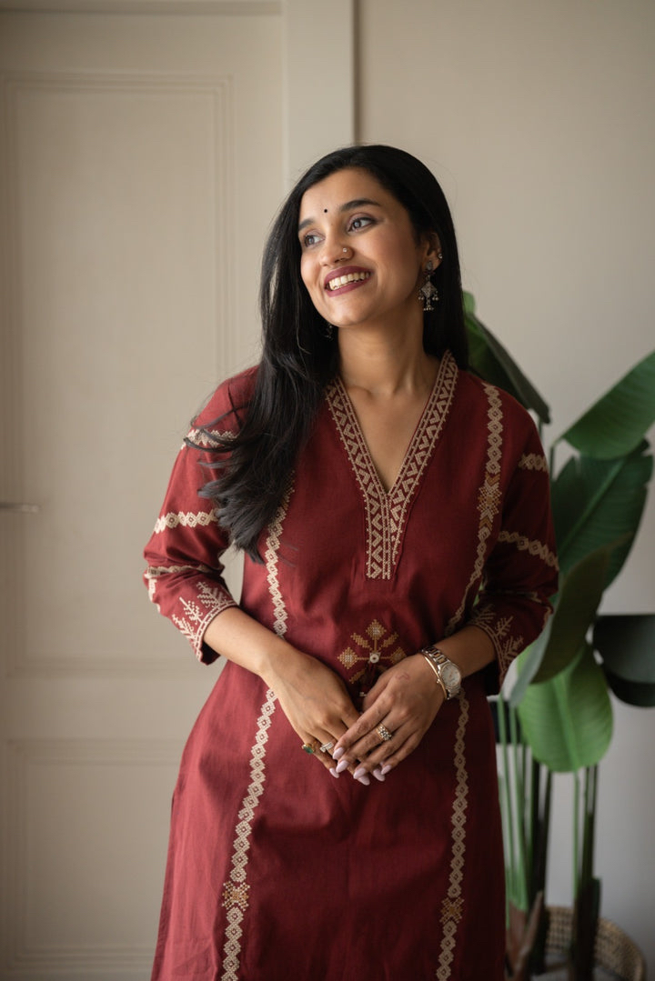 Meher: Maroon Grace