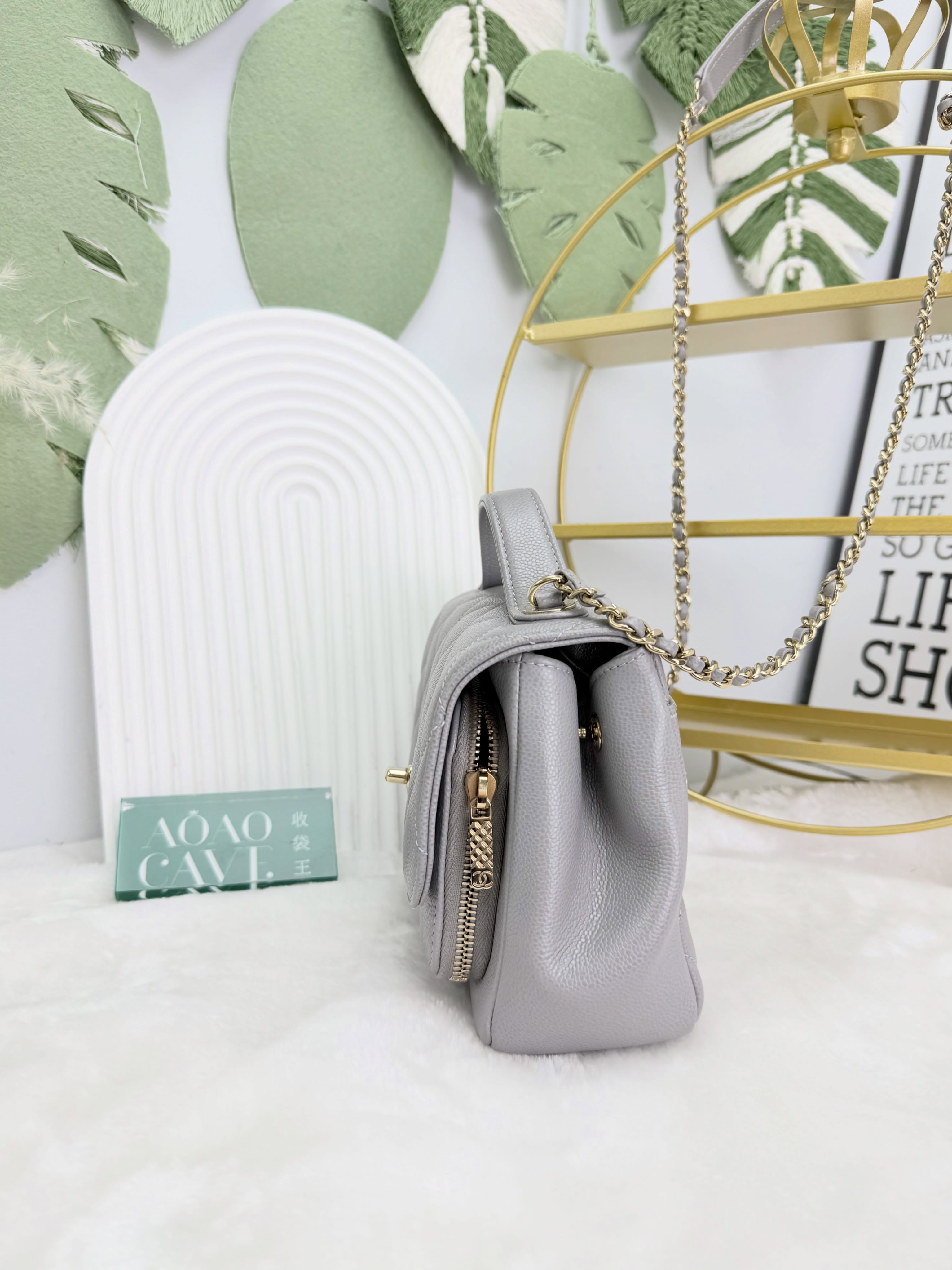 Chanel👜 PRE OWNED 🛍️Business Affinity Flap Bag with Top Handle 淡灰色 晶片款 全套🩶