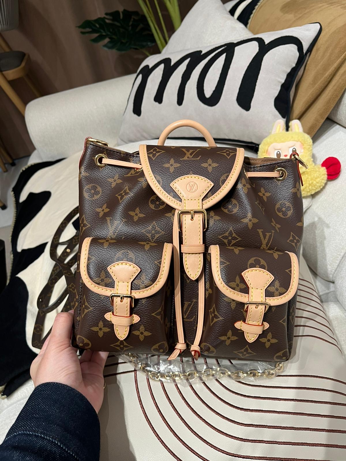 未使用品 LV Excursion PM Backpack Monogram M46932 100%Authentic, Unused✅Dust bag 