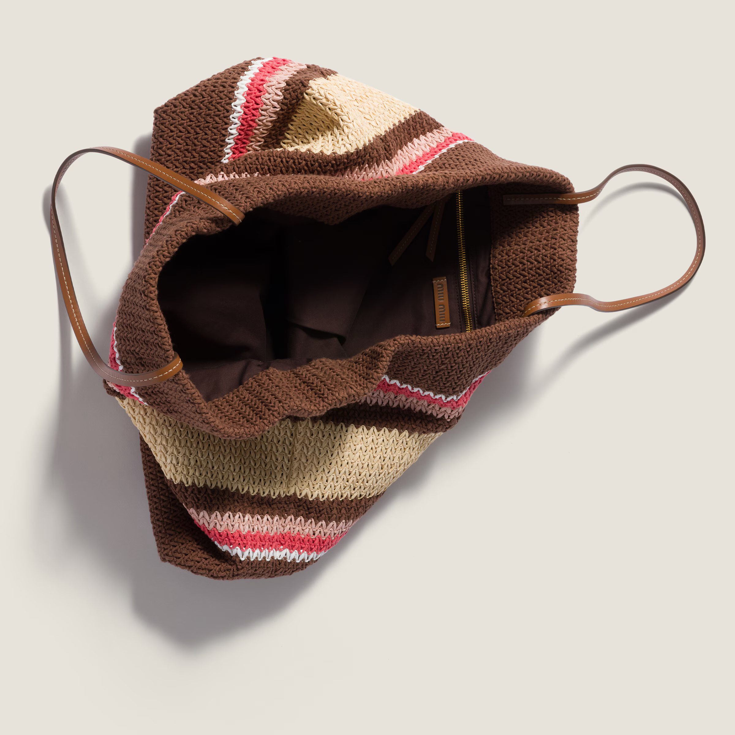 限時精選折扣✨訂貨🍒MiuMiu Woven Tote Bag  Size 34x40x16cm