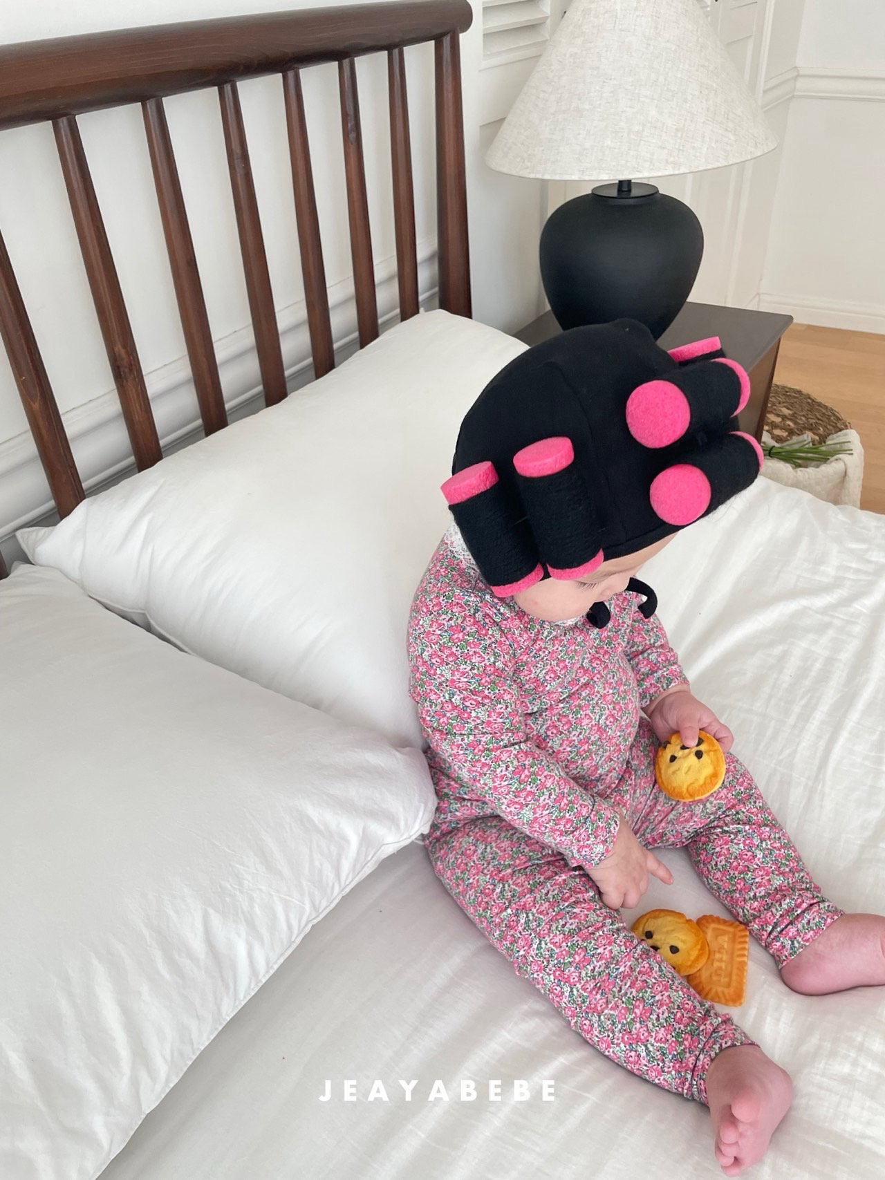 🇰🇷jeayabebe set (tee+pants)